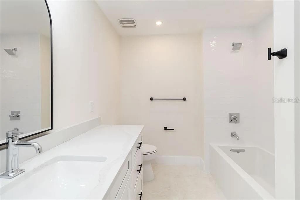 Condominium at 280 HIDDEN BAY DR #302, OSPREY, photo 23 of 39