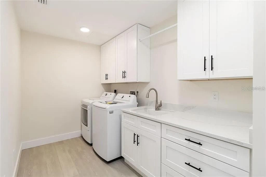 Condominium at 280 HIDDEN BAY DR #302, OSPREY, photo 27 of 39
