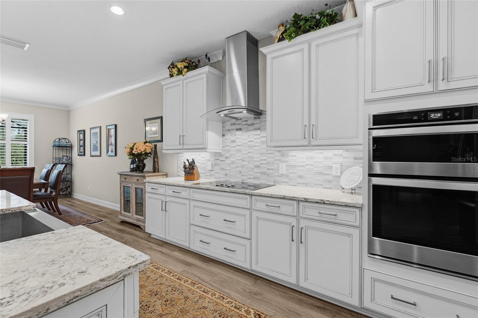 Single Family Residence at 617 MISTIFLOWER CIR, NOKOMIS, photo 7 of 81