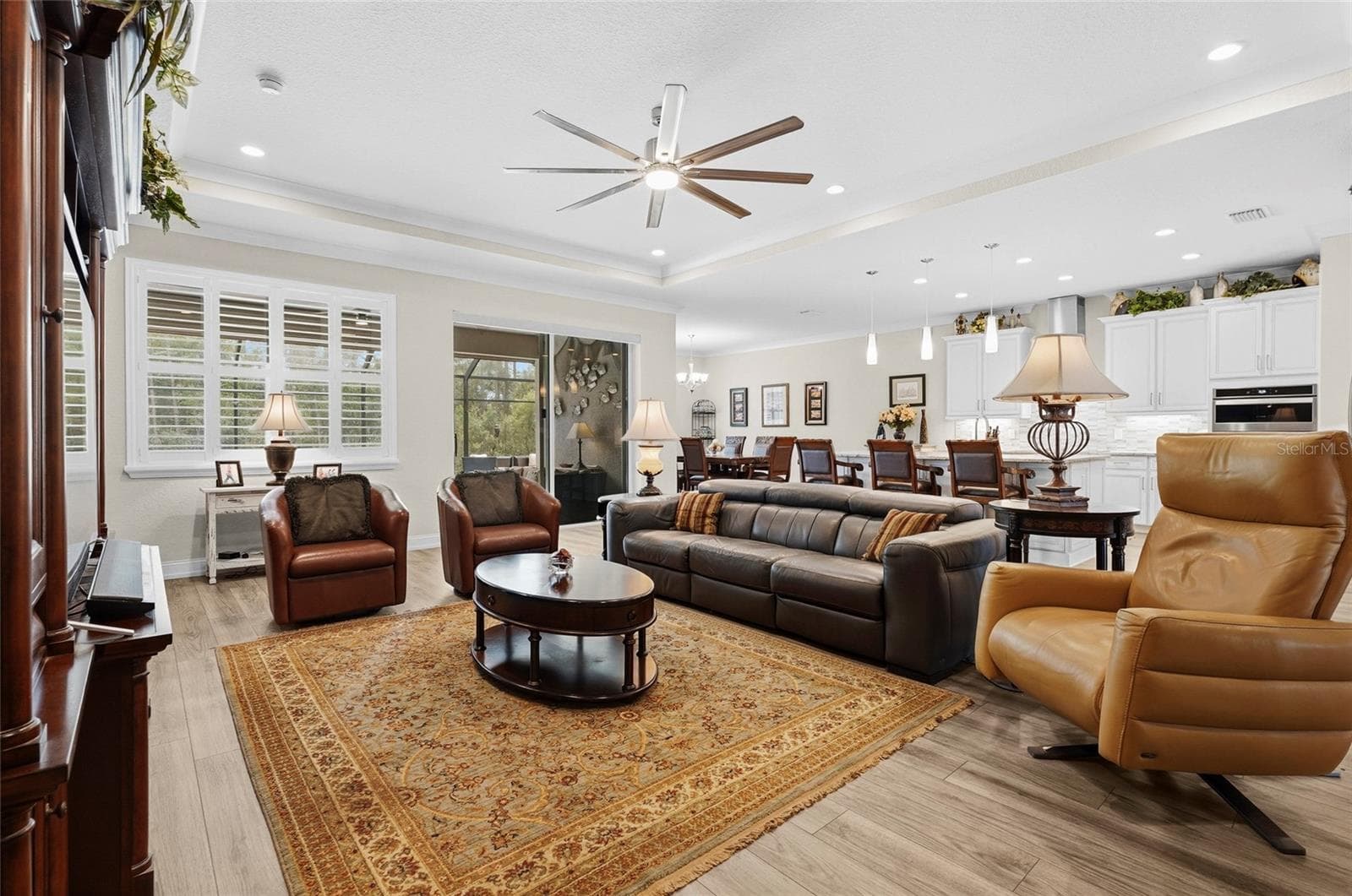Single Family Residence at 617 MISTIFLOWER CIR, NOKOMIS, photo 8 of 81