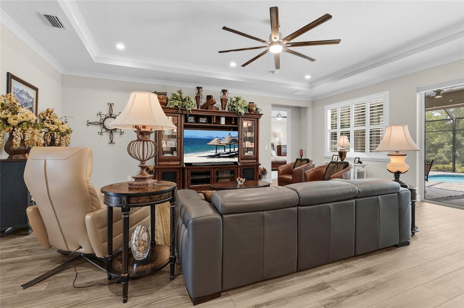 Single Family Residence at 617 MISTIFLOWER CIR, NOKOMIS, photo 19 of 81