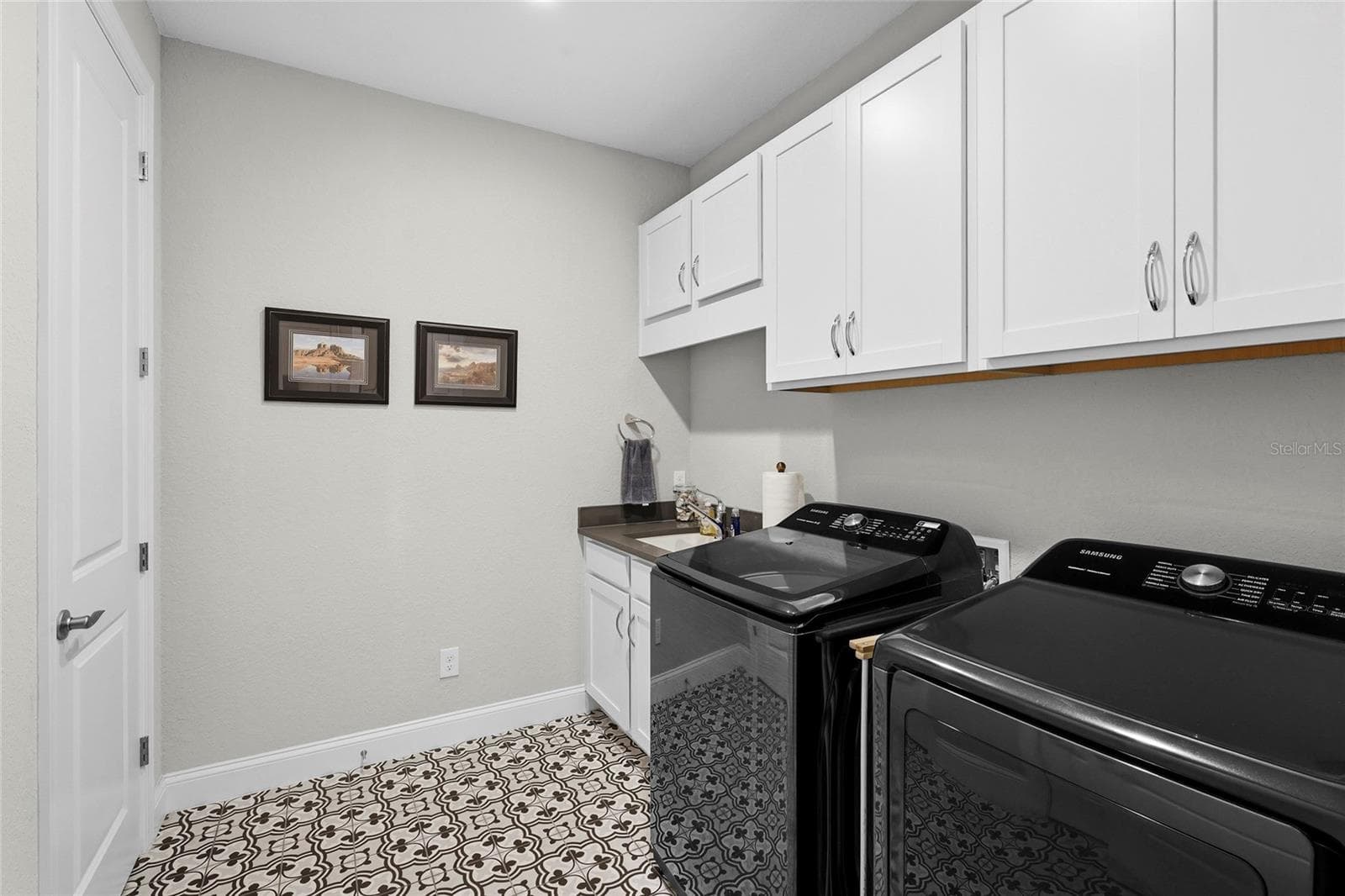 Single Family Residence at 617 MISTIFLOWER CIR, NOKOMIS, photo 34 of 81