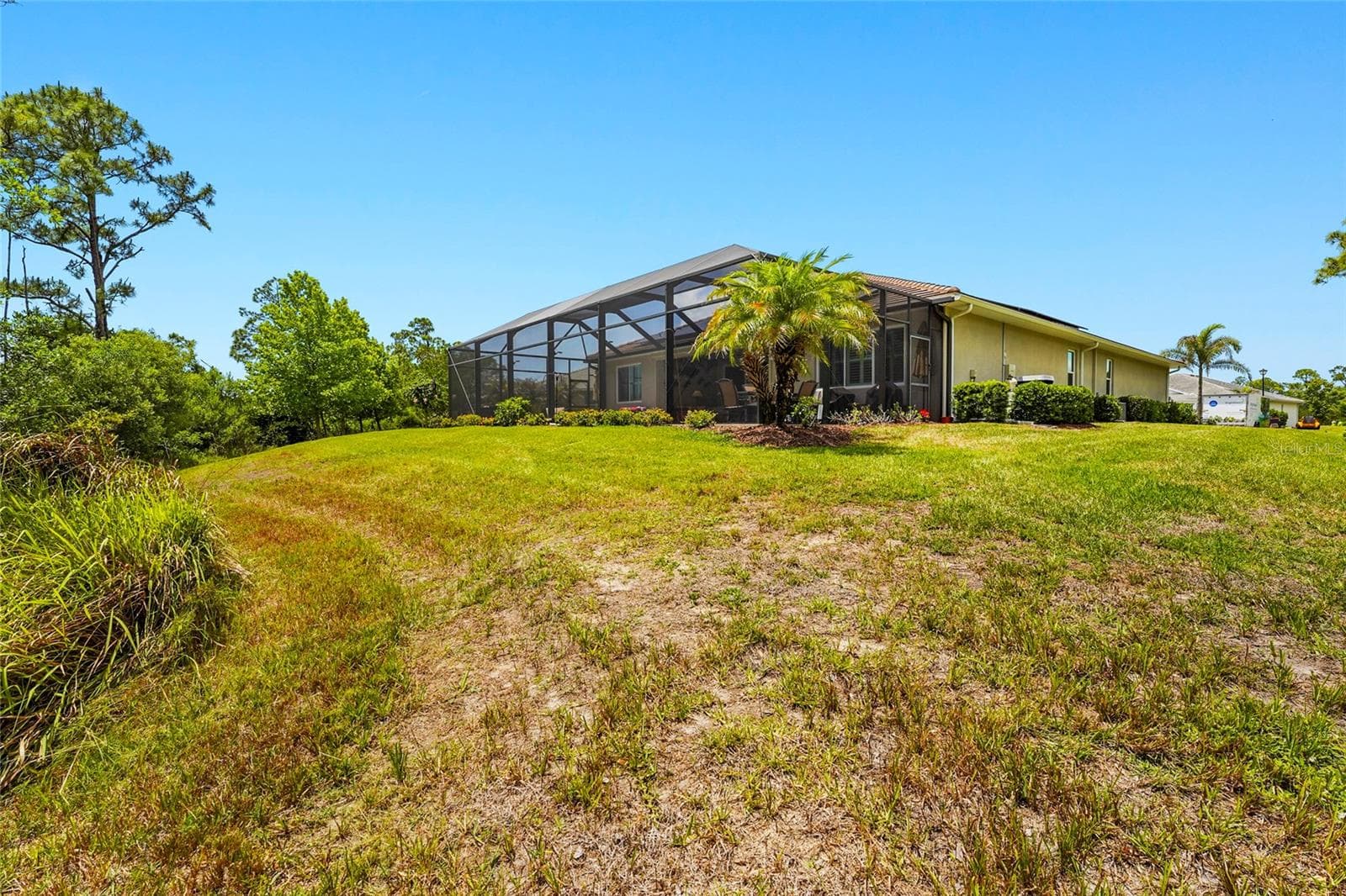 Single Family Residence at 617 MISTIFLOWER CIR, NOKOMIS, photo 55 of 81
