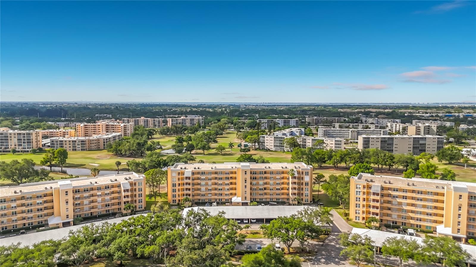 Woods at Pinebrook -- not age restricted and pet friendly. - 3740 PINEBROOK CIR #607, BRADENTON