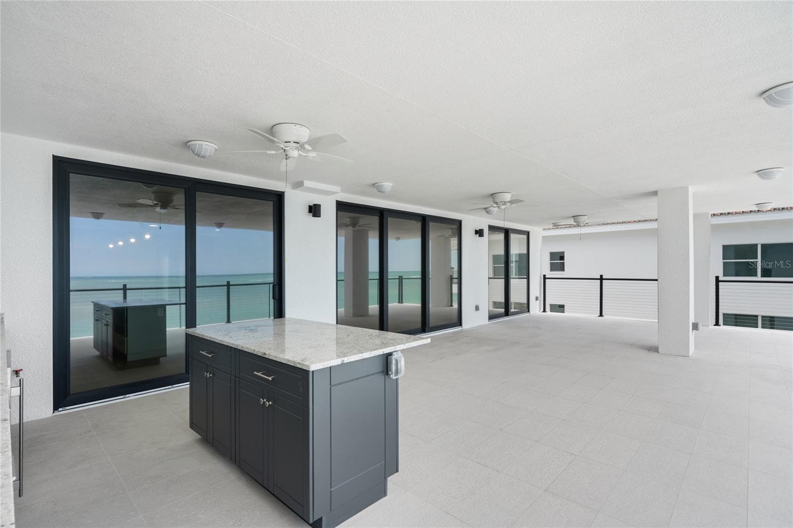 Outdoor lighting and ceiling fans - 14048 GULF BLVD #402, MADEIRA BEACH