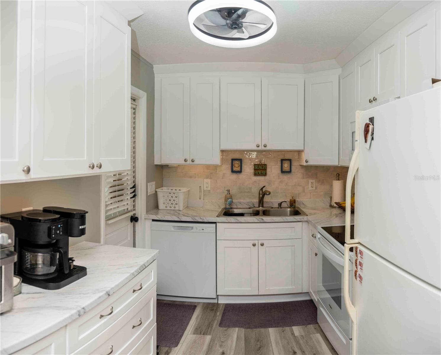 Villa at 6024 CORAL WAY, BRADENTON, photo 3 of 29