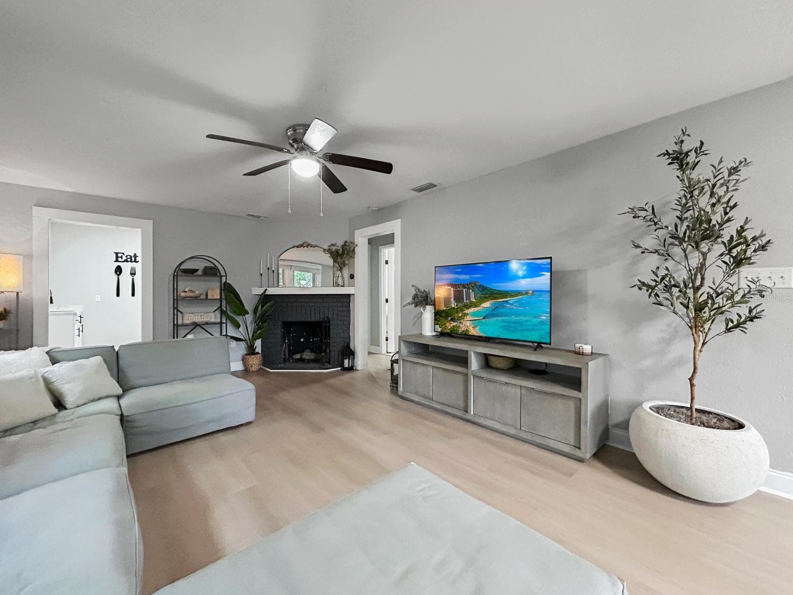 Single Family Residence at 1718 LAVON ST, LAKELAND, photo 14 of 27