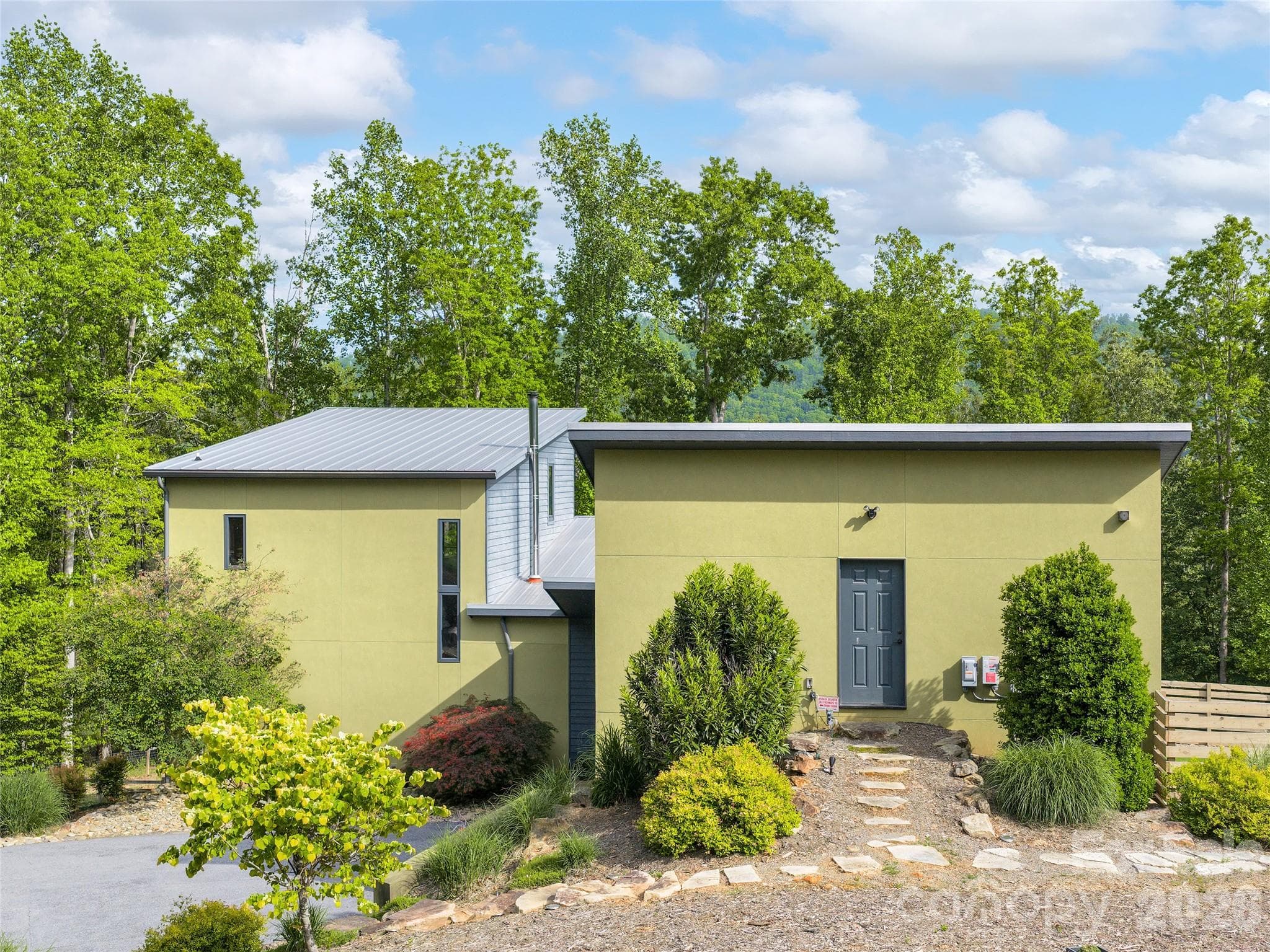 Single Family Residence at 15 Sourwood Lane, Fletcher, photo 43 of 48