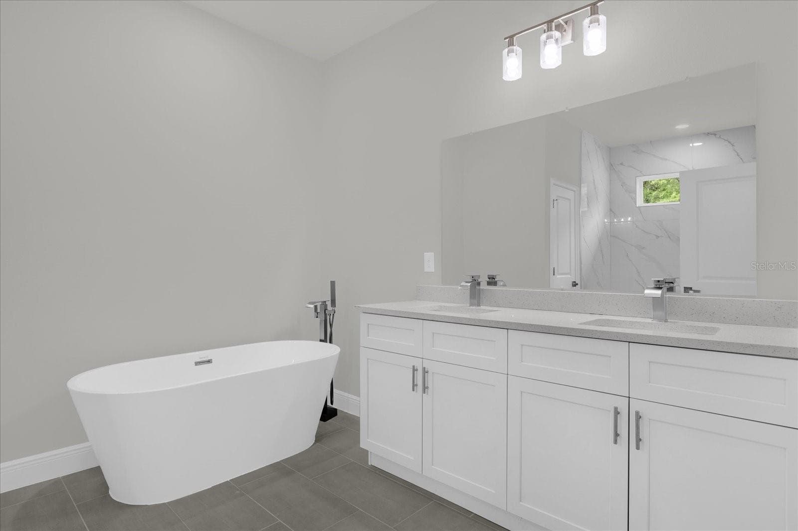 Single Family Residence at 1233 W SHADY LN, DUNNELLON, photo 26 of 33