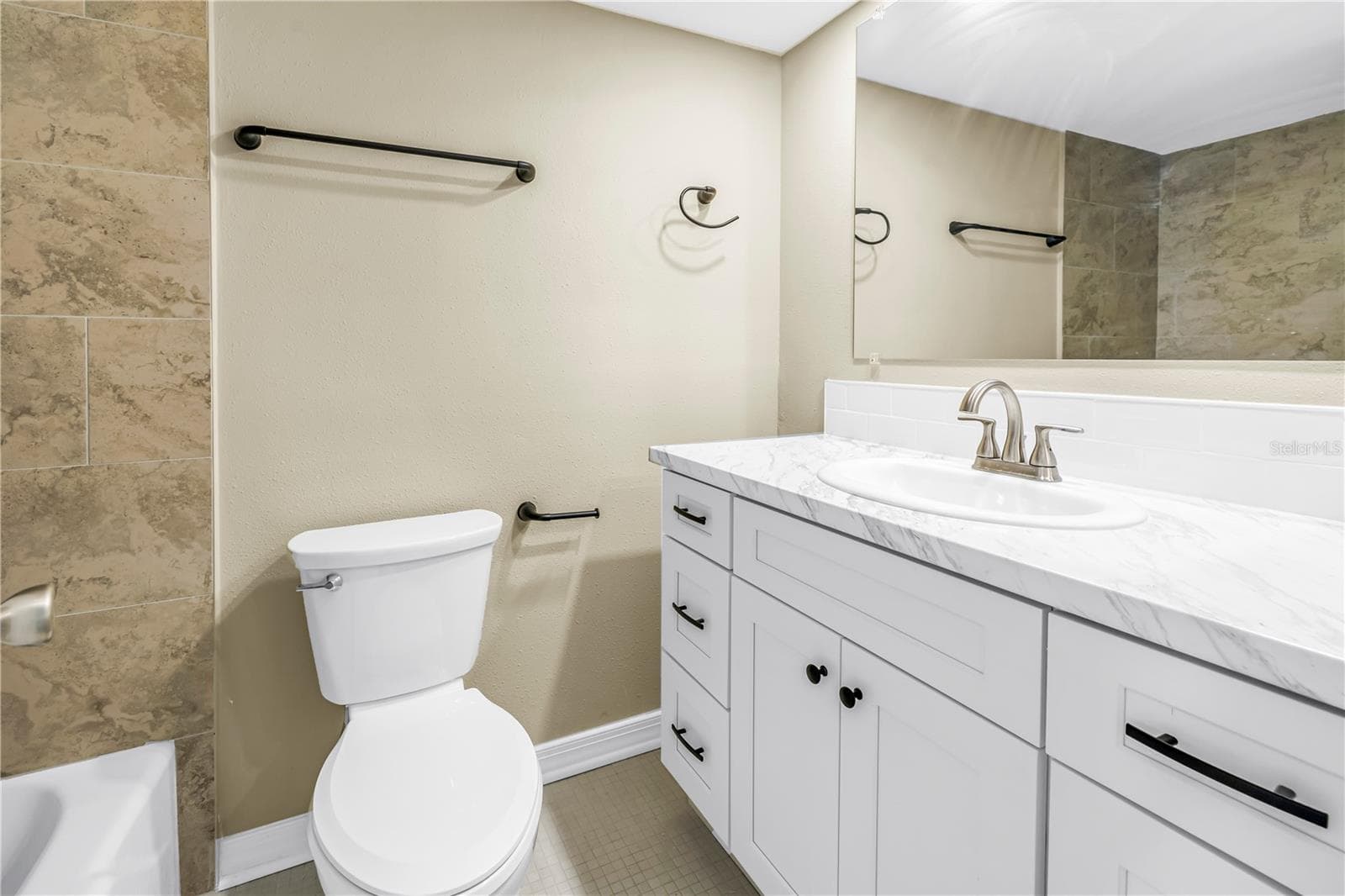 Condominium at 4720 LOCUST ST NE #116, ST PETERSBURG, photo 23 of 37