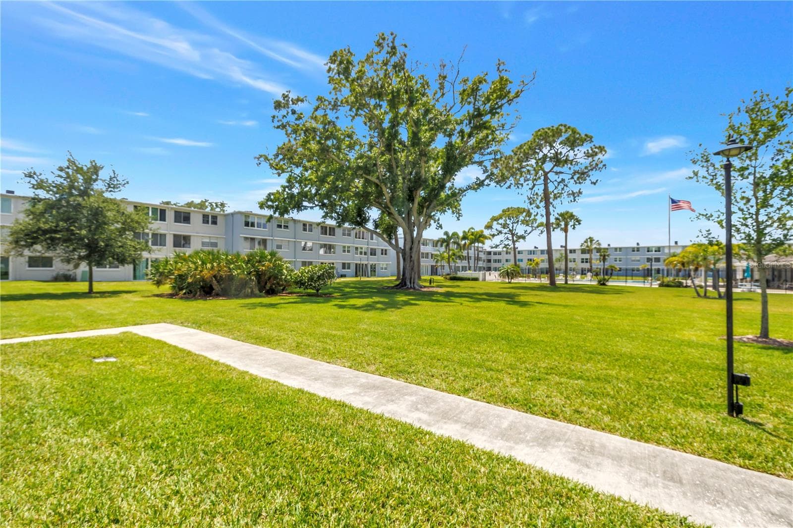 Condominium at 4720 LOCUST ST NE #116, ST PETERSBURG, photo 26 of 37