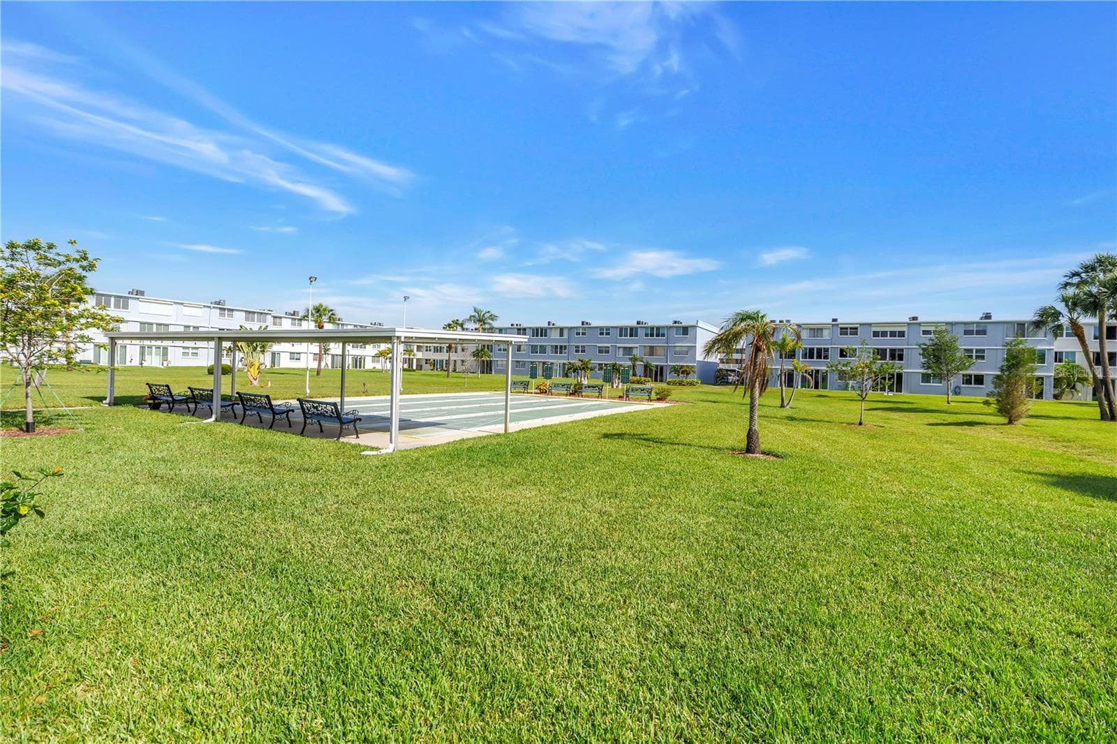 Condominium at 4720 LOCUST ST NE #116, ST PETERSBURG, photo 31 of 37
