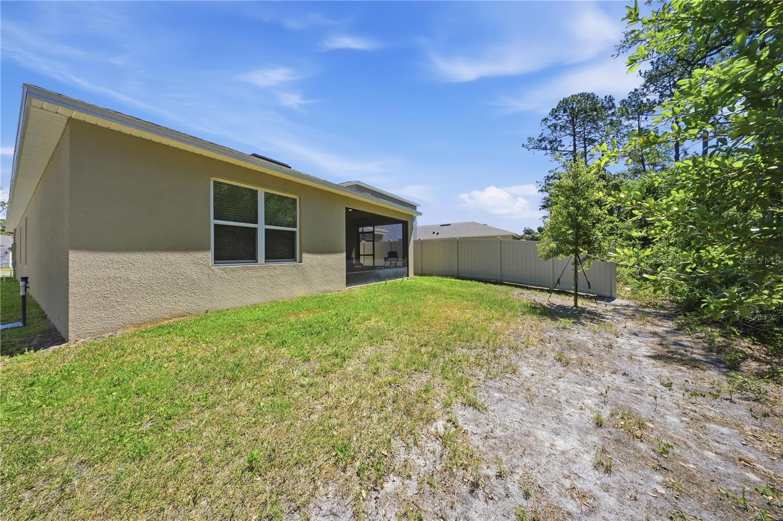 Single Family Residence at 479 PELHAM PARK DR, DELAND, photo 25 of 32