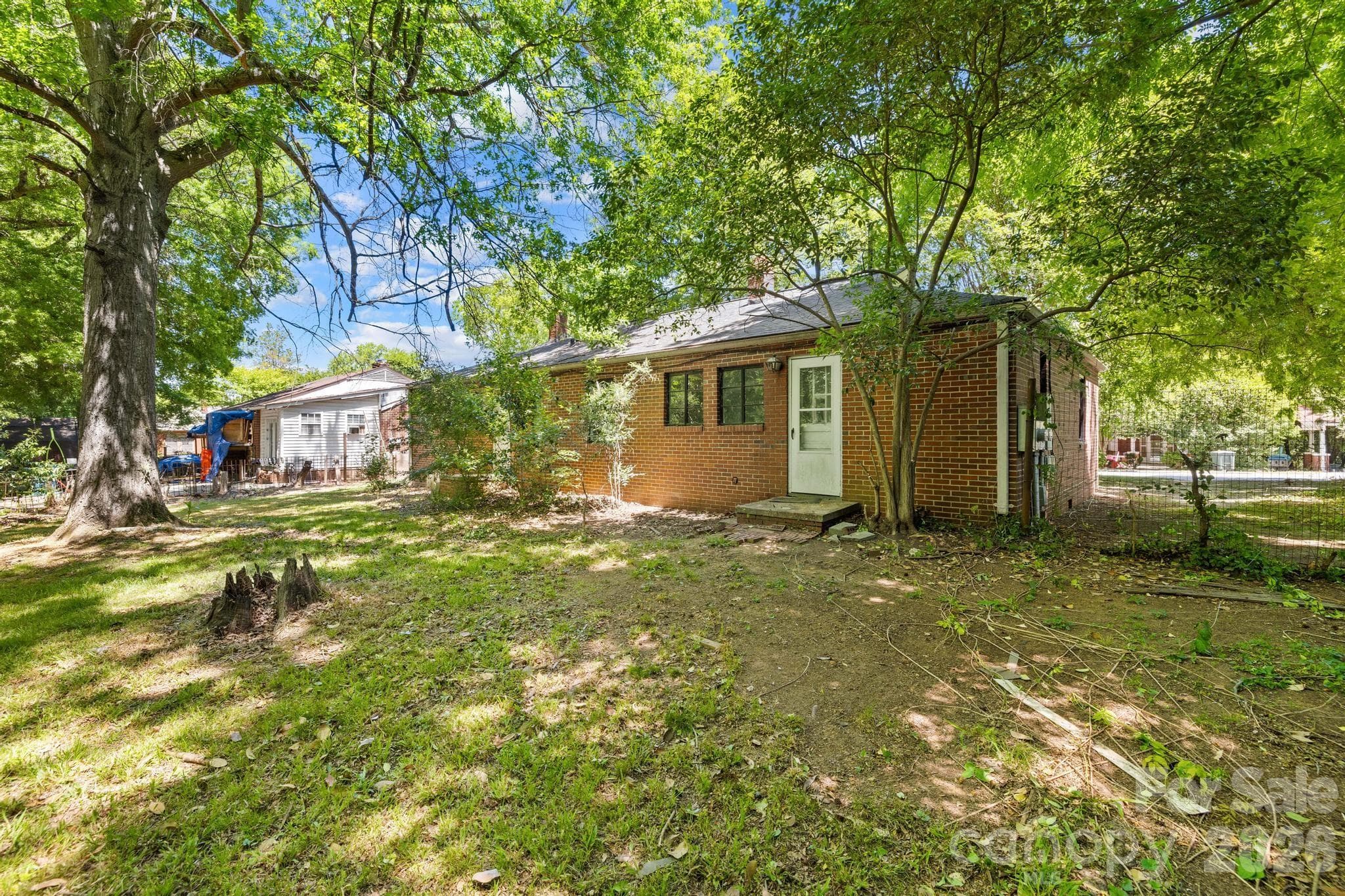 Duplex at Salisbury, photo 3 of 32