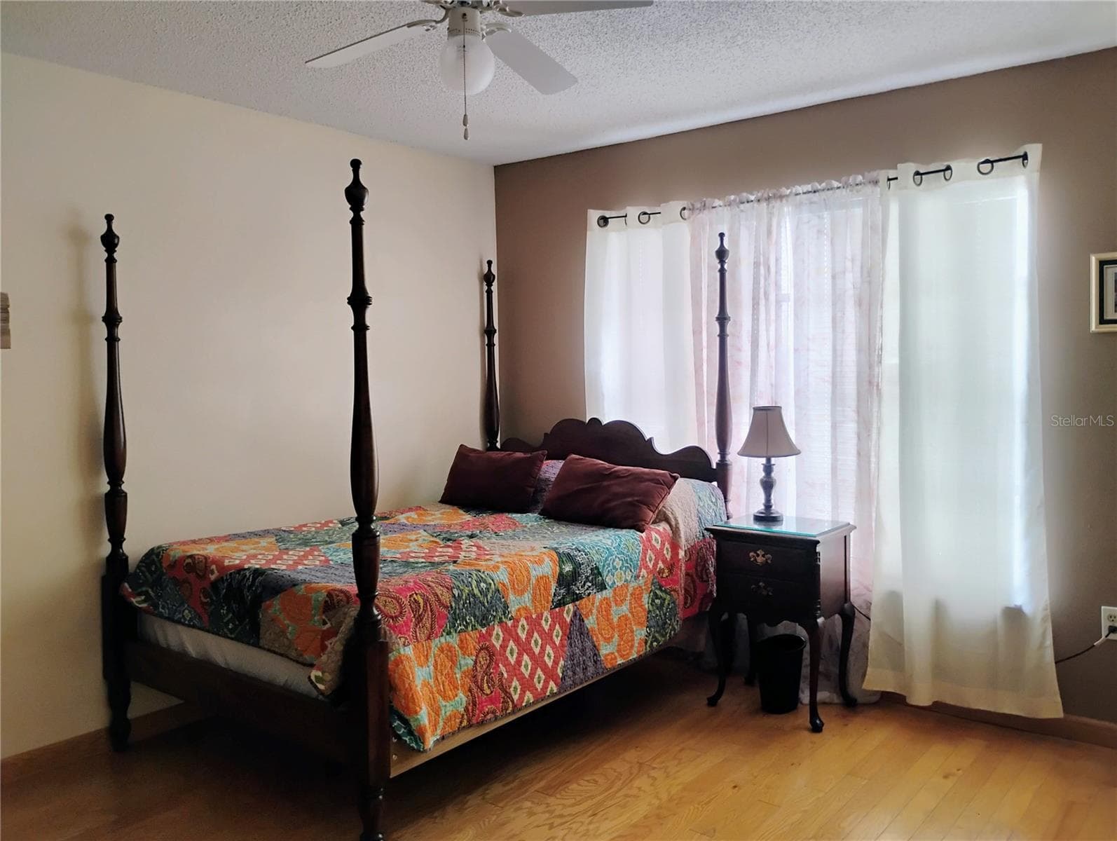 Single Family Residence at 9120 QUEEN ELIZABETH CT, ORLANDO, photo 19 of 25