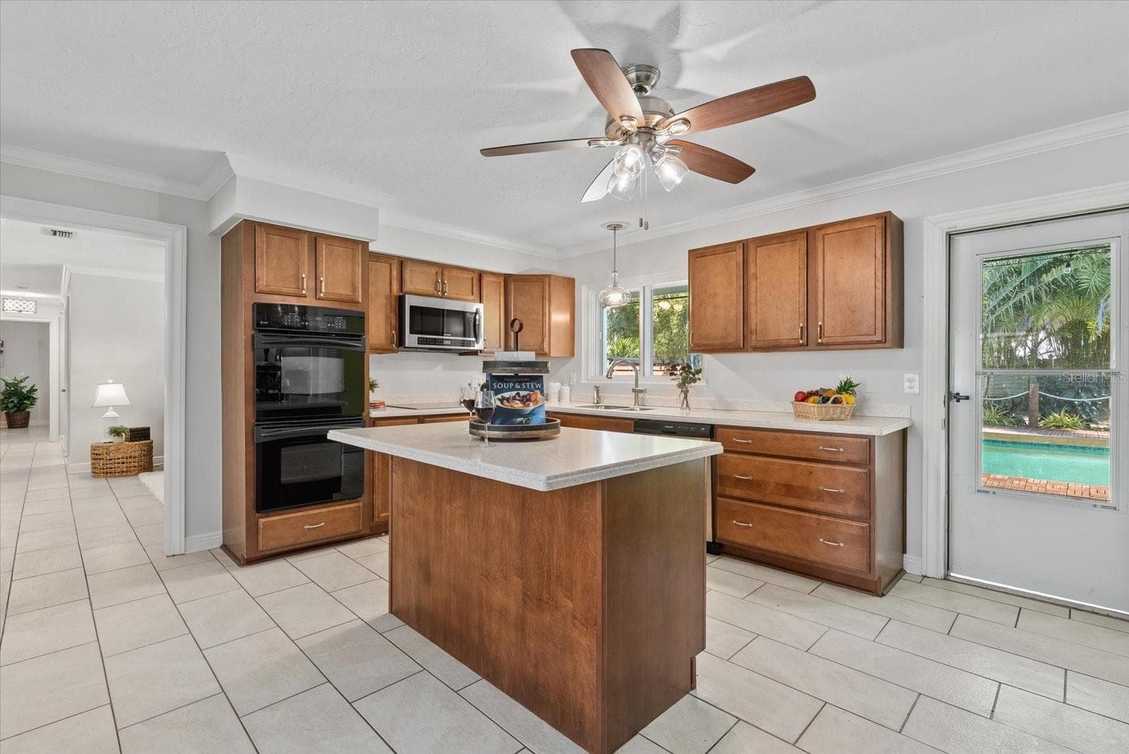 Single Family Residence at 361 SCOTT AVE, SARASOTA, photo 15 of 50