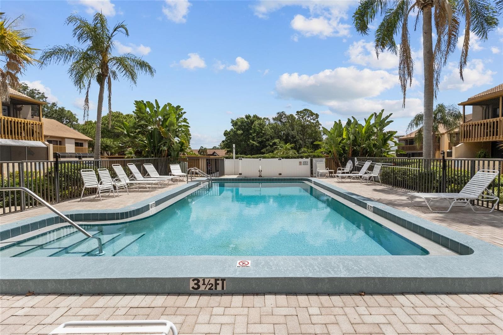 Condominium at 3037 WILLOW GREEN DR #12, SARASOTA, photo 2 of 21