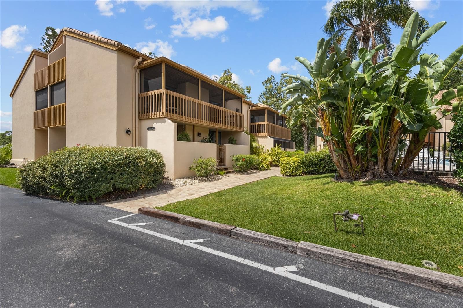 Condominium at 3037 WILLOW GREEN DR #12, SARASOTA, photo 3 of 21