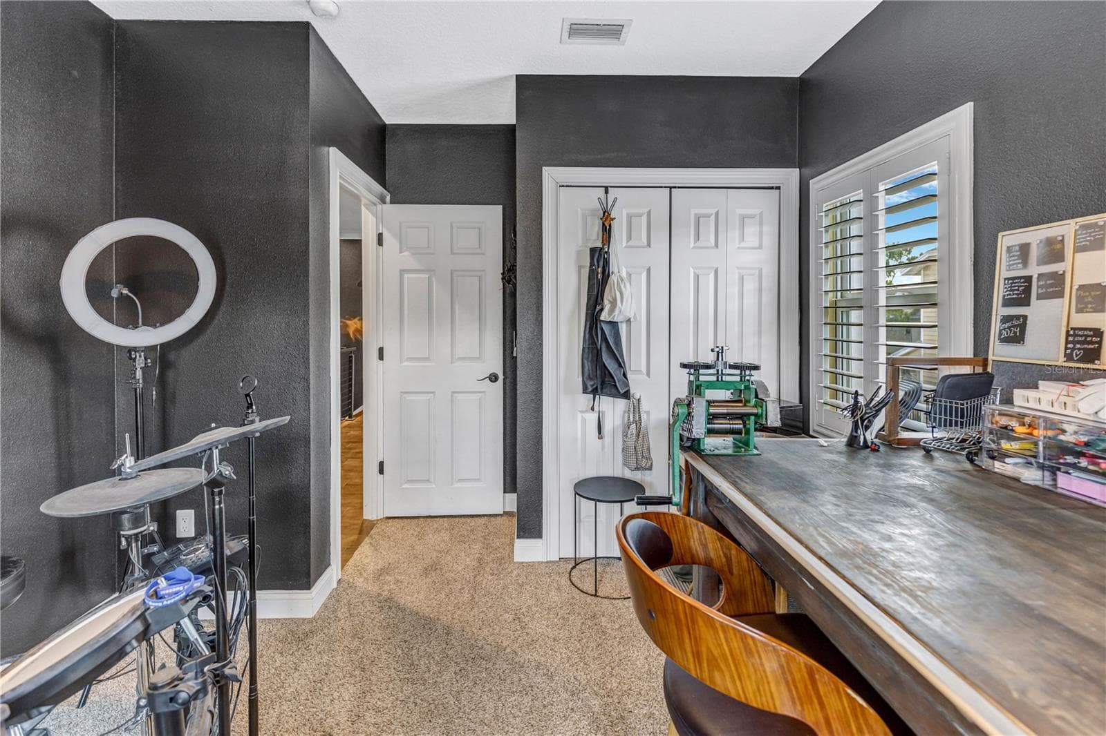 Single Family Residence at 6812 S KISSIMMEE ST, TAMPA, photo 50 of 79