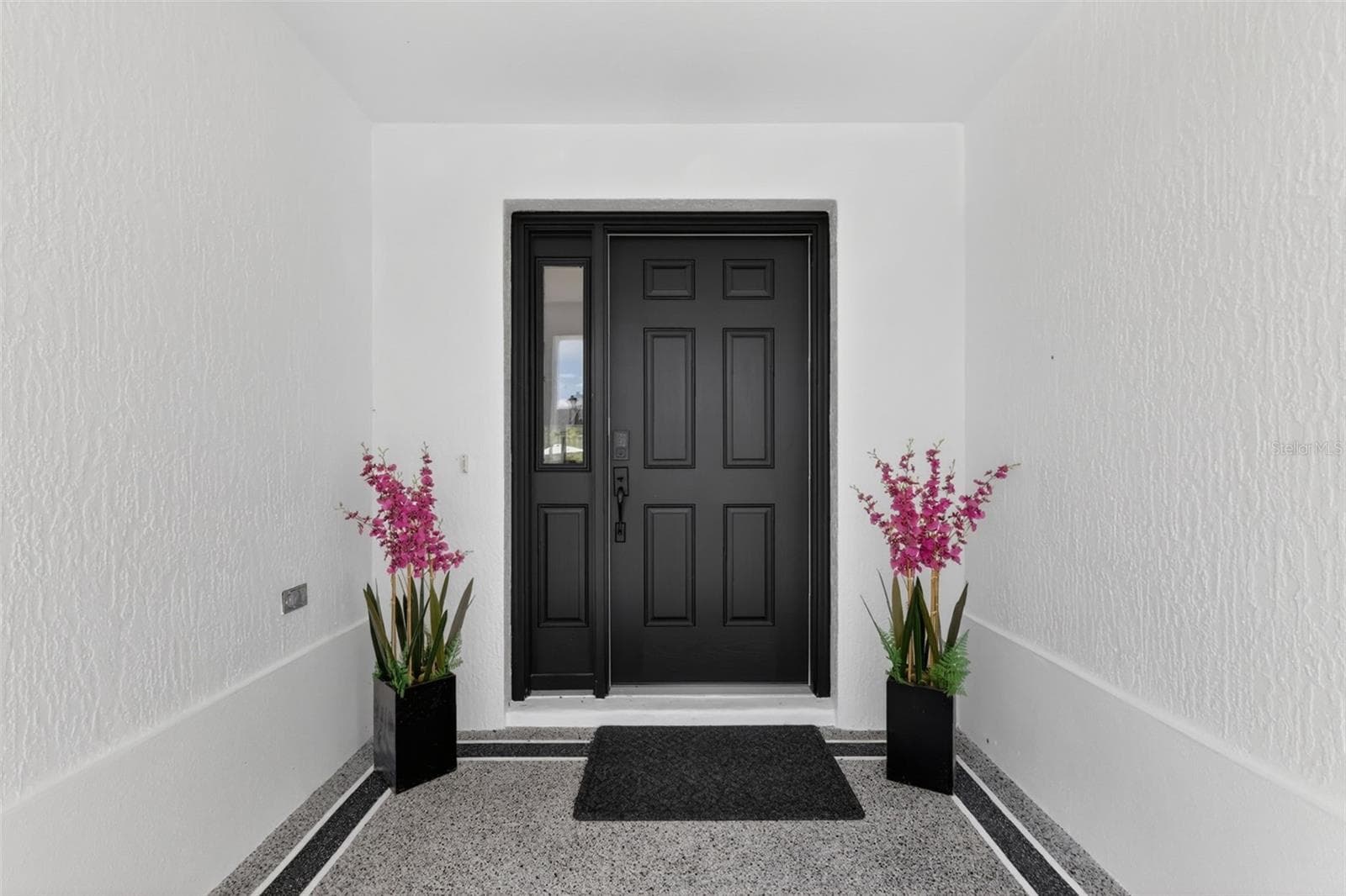 Front Entry Vestibule - 6857 BAYSINGER PATH, THE VILLAGES