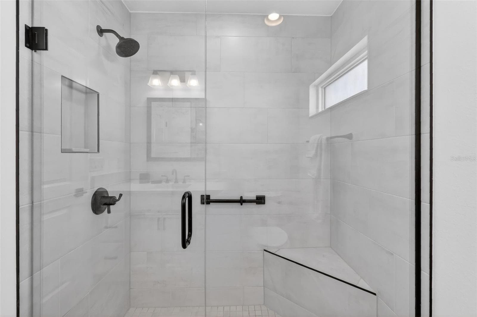 Second Bathroom - 6857 BAYSINGER PATH, THE VILLAGES