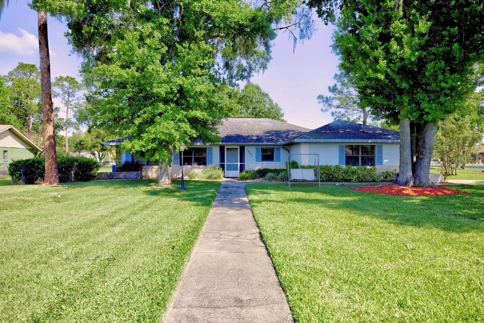 3601 DIVOT RD