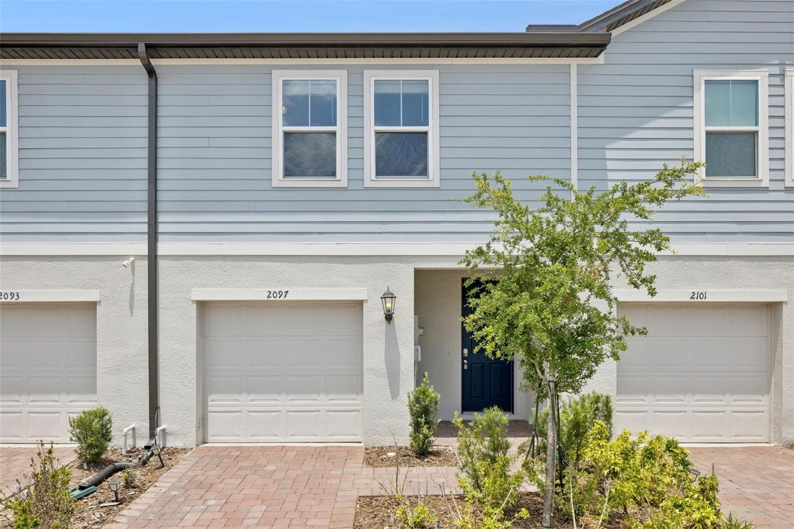 2097 CRAPE JASMINE LN