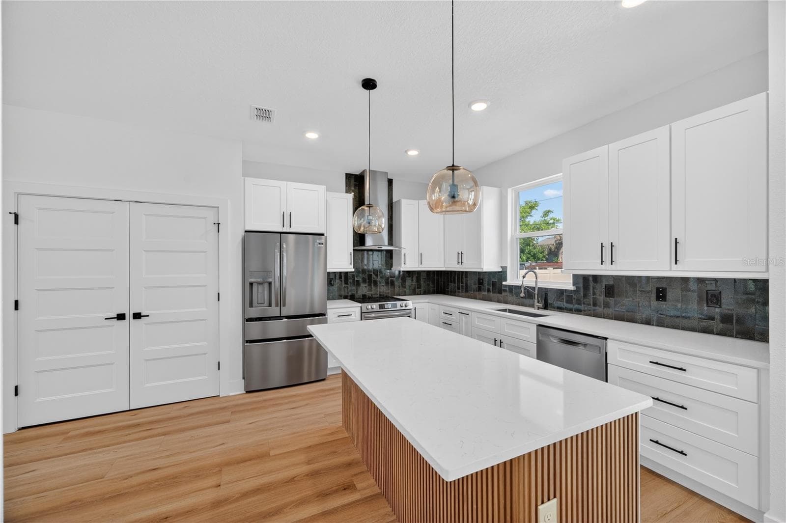 Single Family Residence at 4181 56TH AVE N, ST PETERSBURG, photo 19 of 72