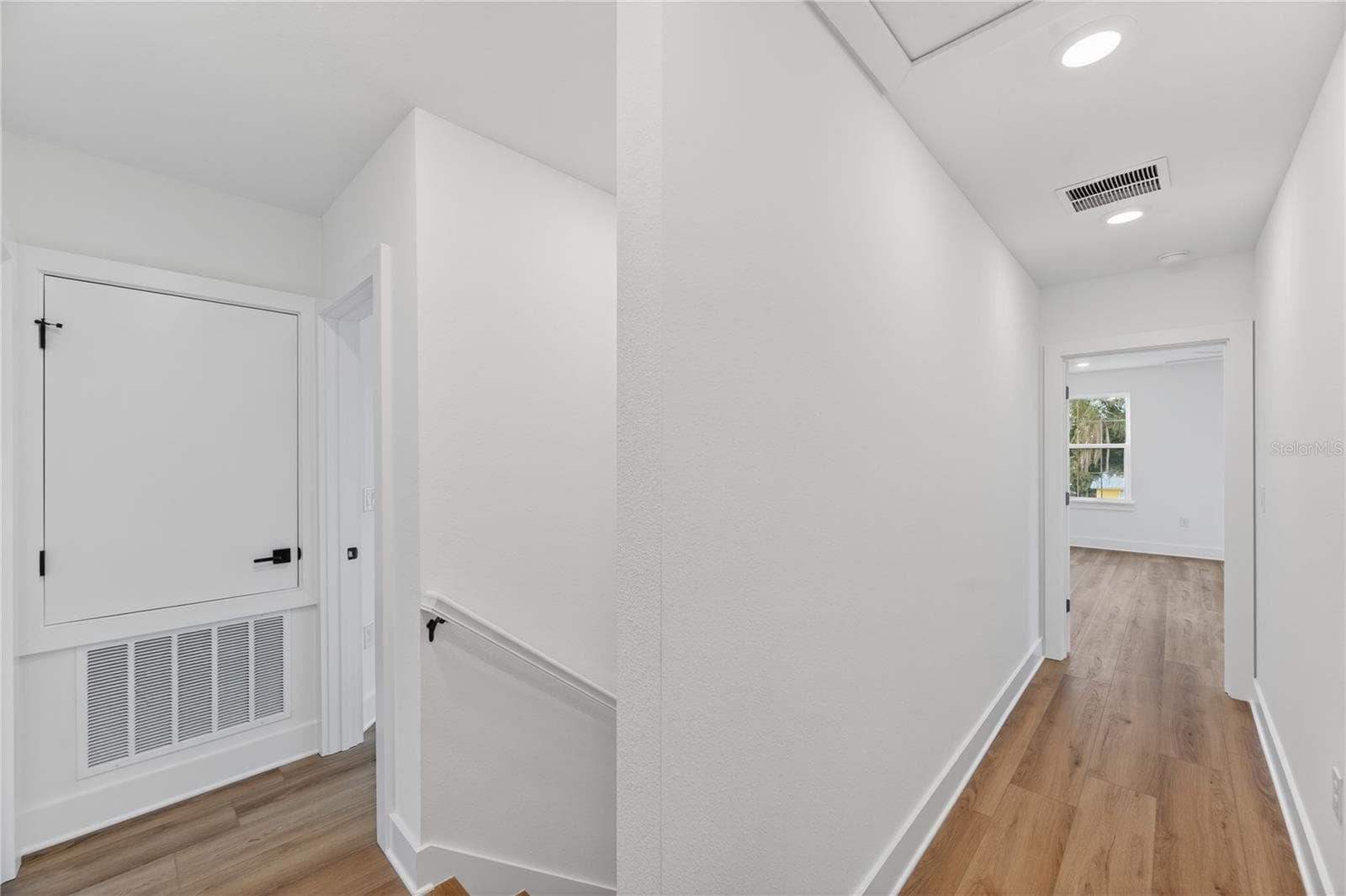 Single Family Residence at 4181 56TH AVE N, ST PETERSBURG, photo 28 of 72