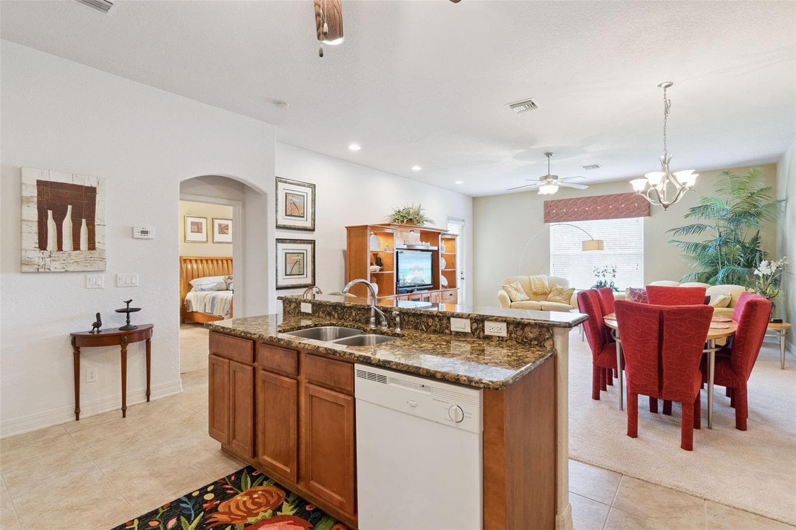 Townhouse at 1005 GREEN GATE BLVD, GROVELAND, photo 14 of 52