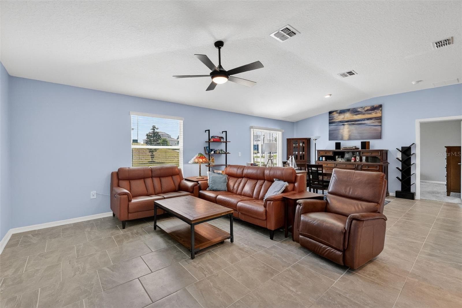 Single Family Residence at 5354 TRAVERTINE ST, MOUNT DORA, photo 20 of 40