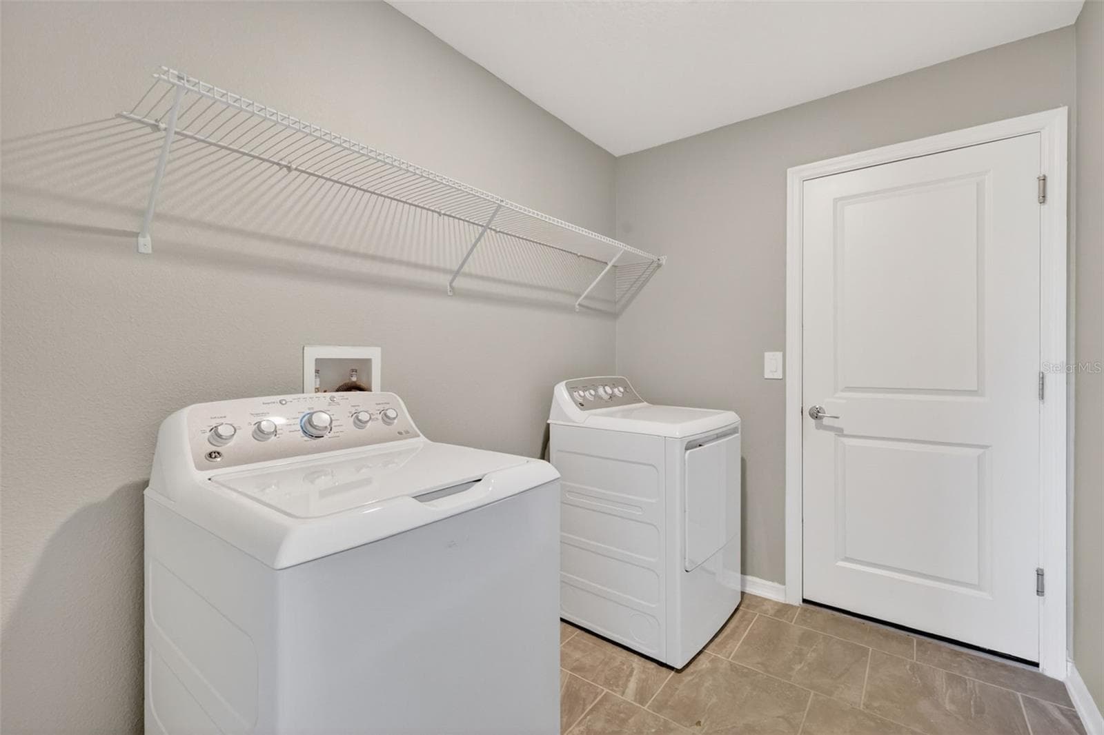 Single Family Residence at 5354 TRAVERTINE ST, MOUNT DORA, photo 22 of 40