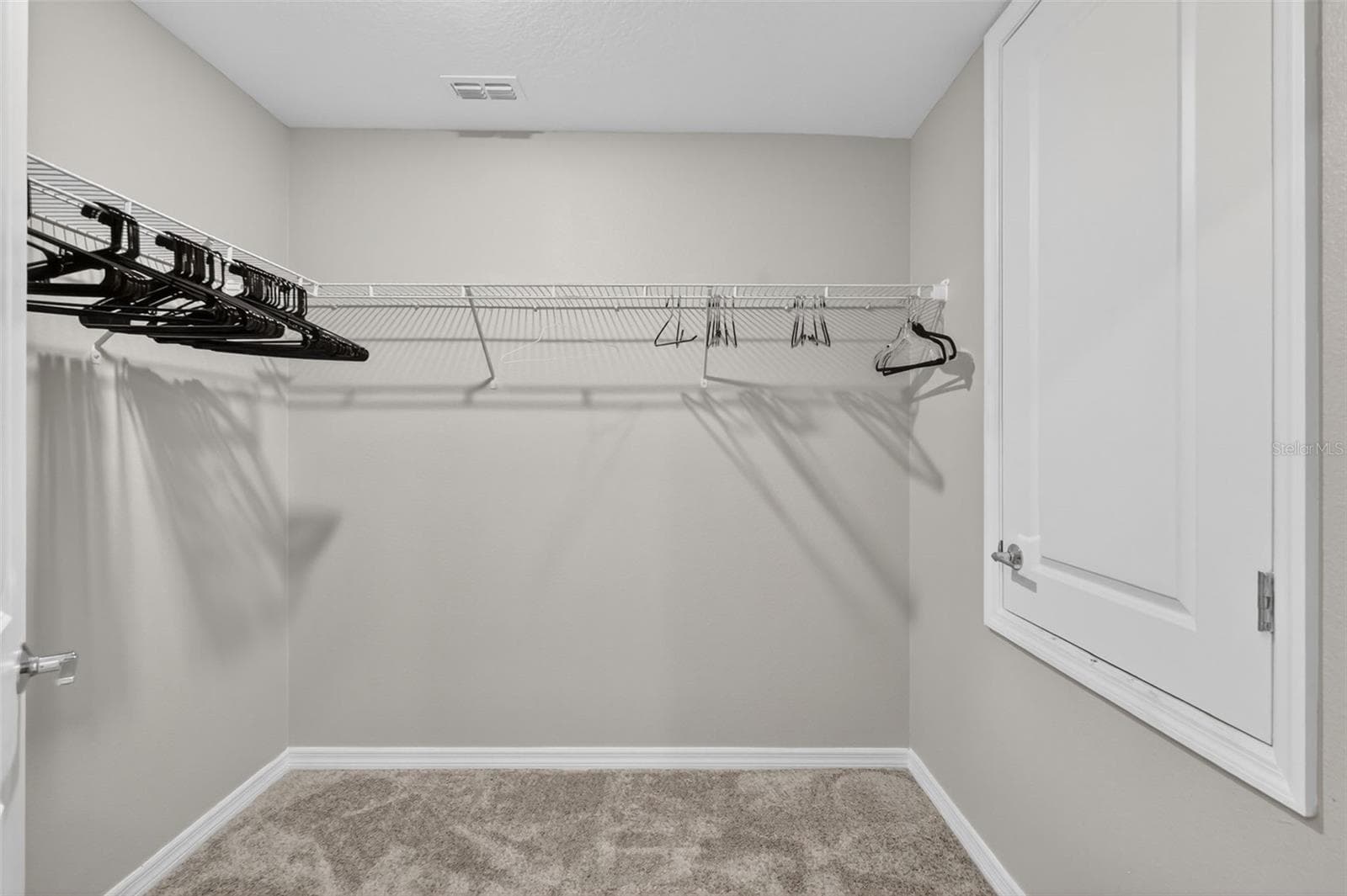 Single Family Residence at 5354 TRAVERTINE ST, MOUNT DORA, photo 27 of 40
