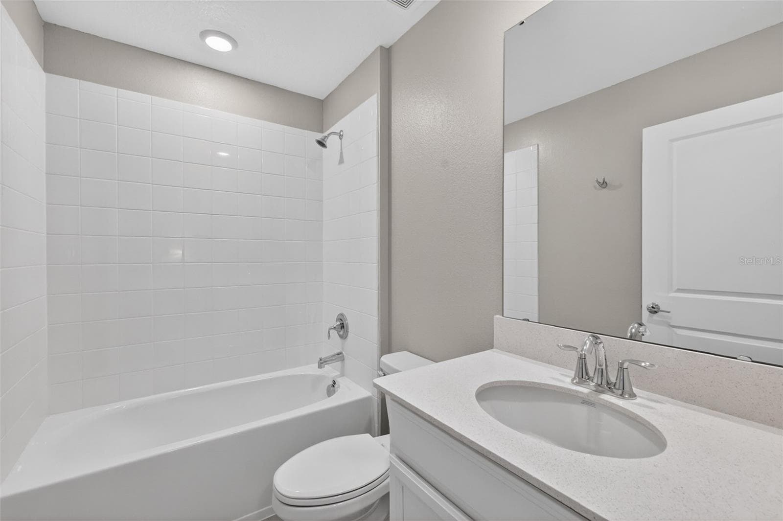 Single Family Residence at 5354 TRAVERTINE ST, MOUNT DORA, photo 29 of 40