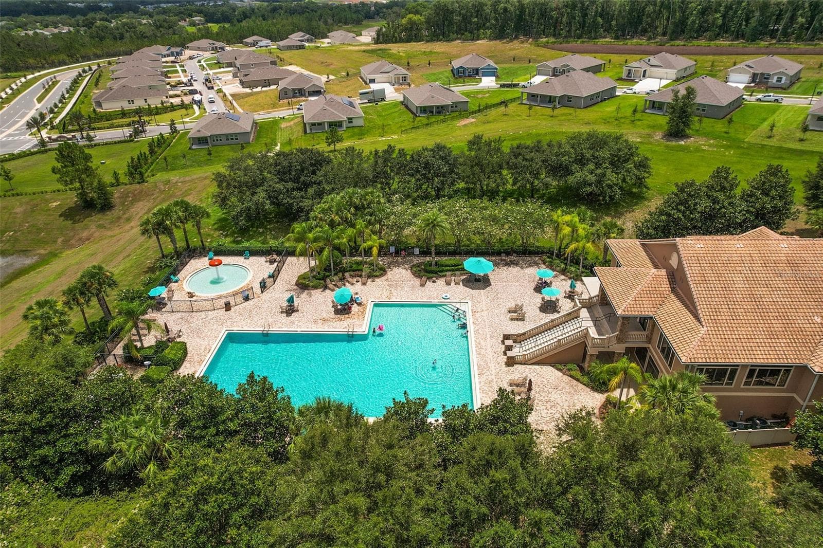 Single Family Residence at 5354 TRAVERTINE ST, MOUNT DORA, photo 37 of 40