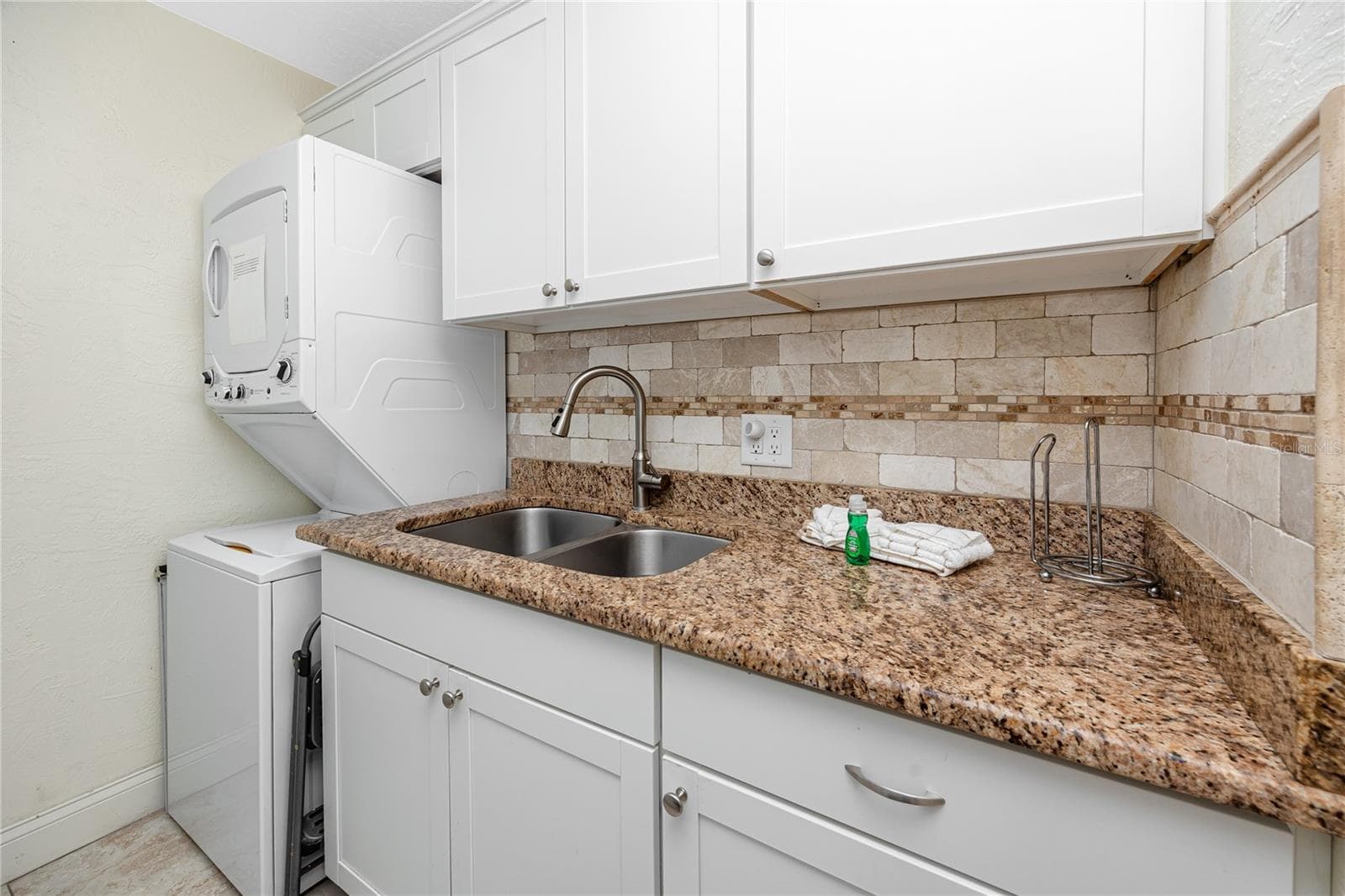 Condominium at 159 MEDALLION BLVD #F, MADEIRA BEACH, photo 20 of 47