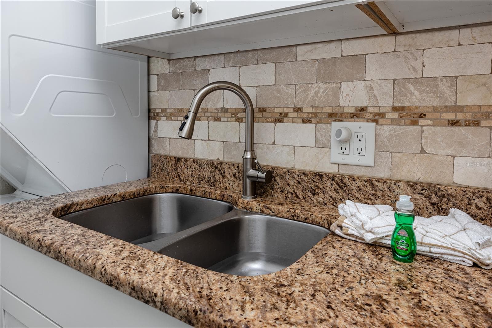 Condominium at 159 MEDALLION BLVD #F, MADEIRA BEACH, photo 21 of 47