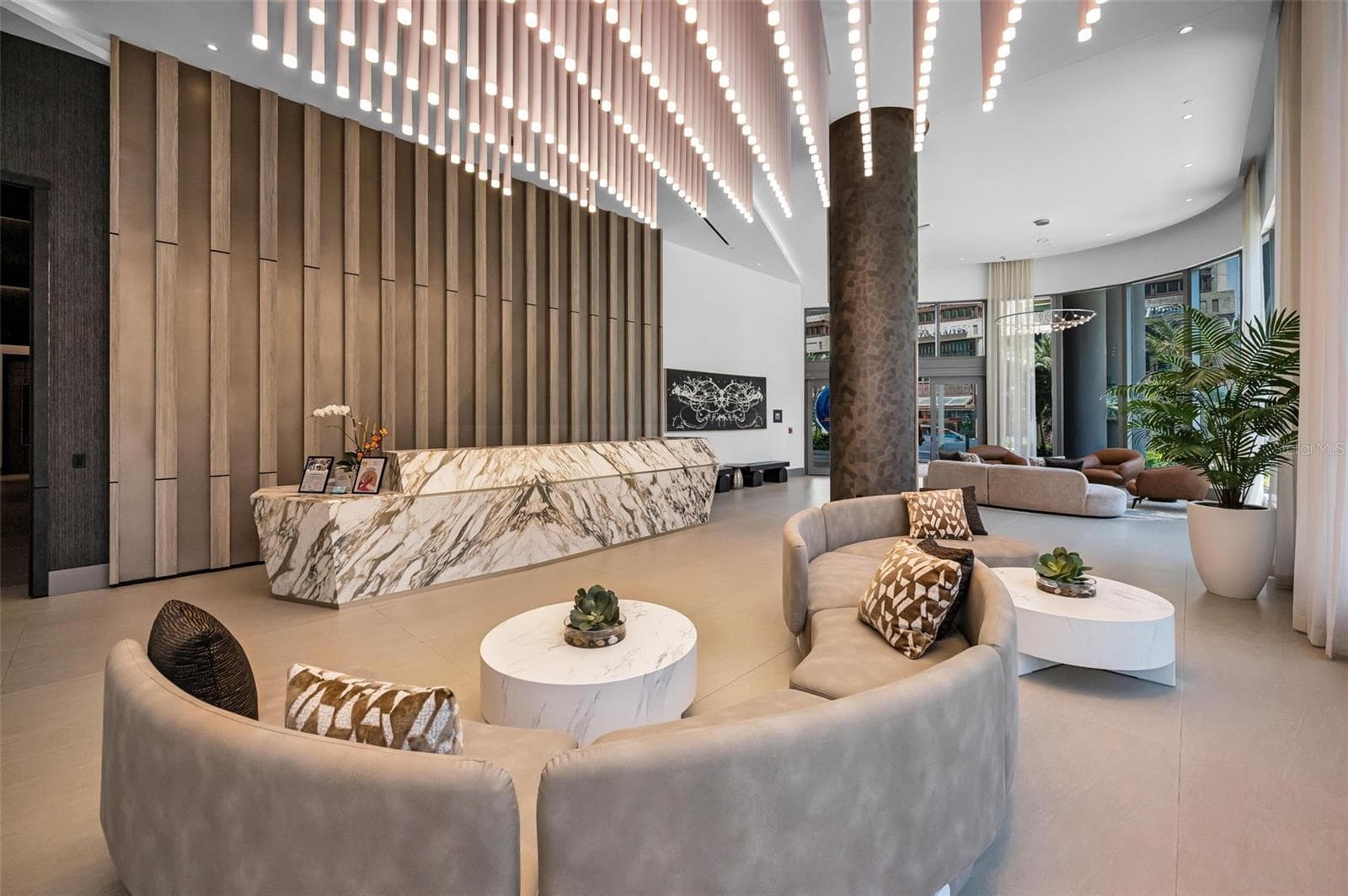 Lobby - 275 1ST AVE S #3503, ST PETERSBURG