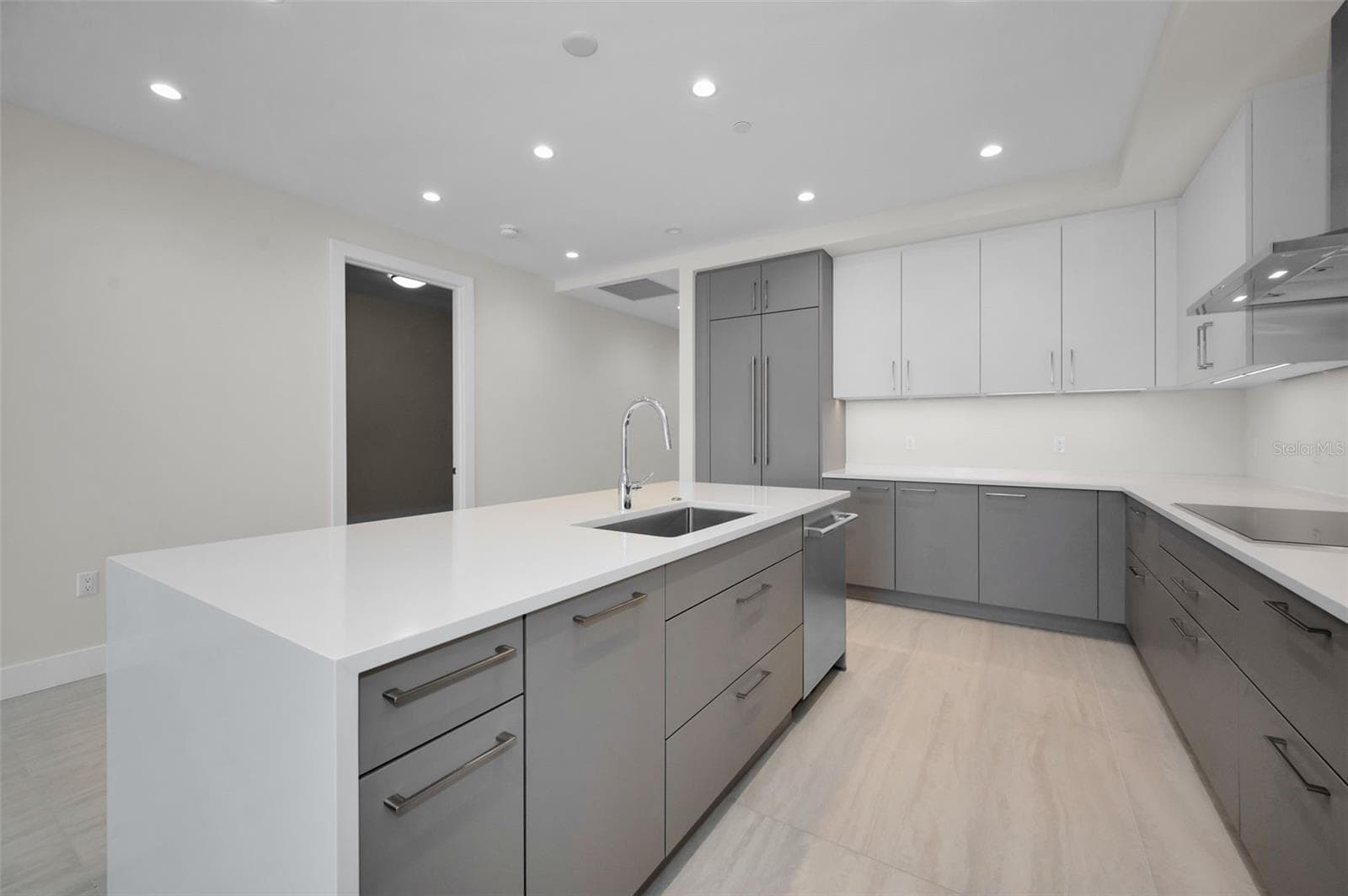Kitchen - 275 1ST AVE S #3503, ST PETERSBURG