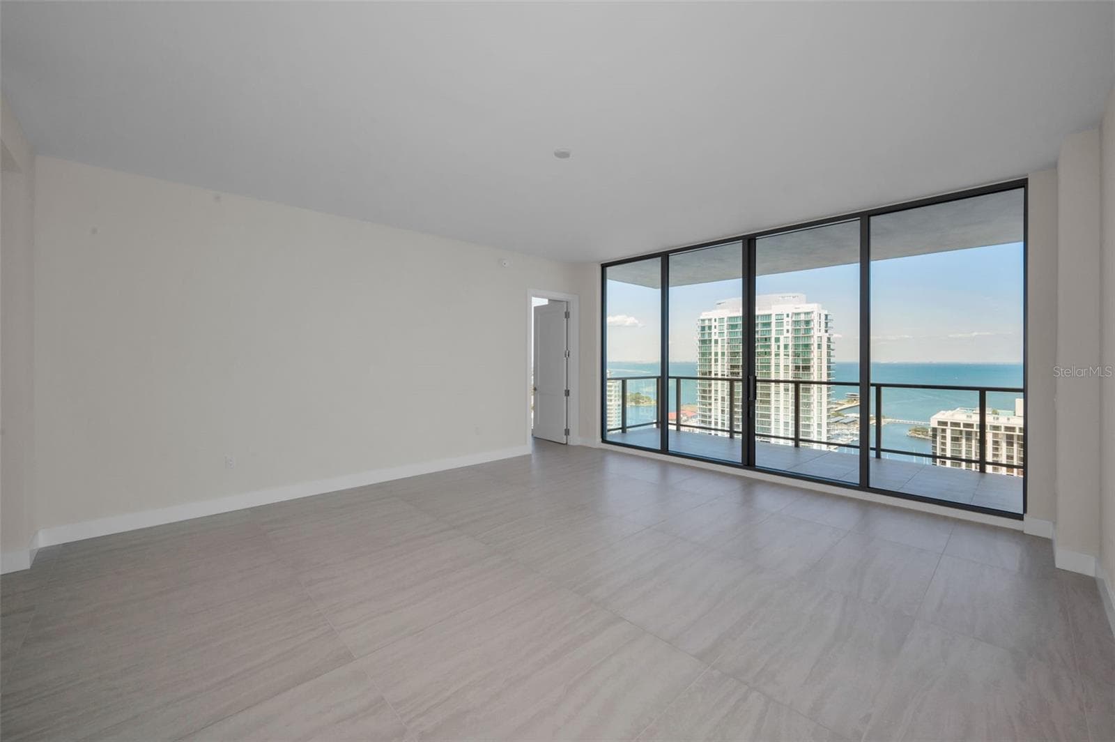 Great Room - 275 1ST AVE S #3503, ST PETERSBURG