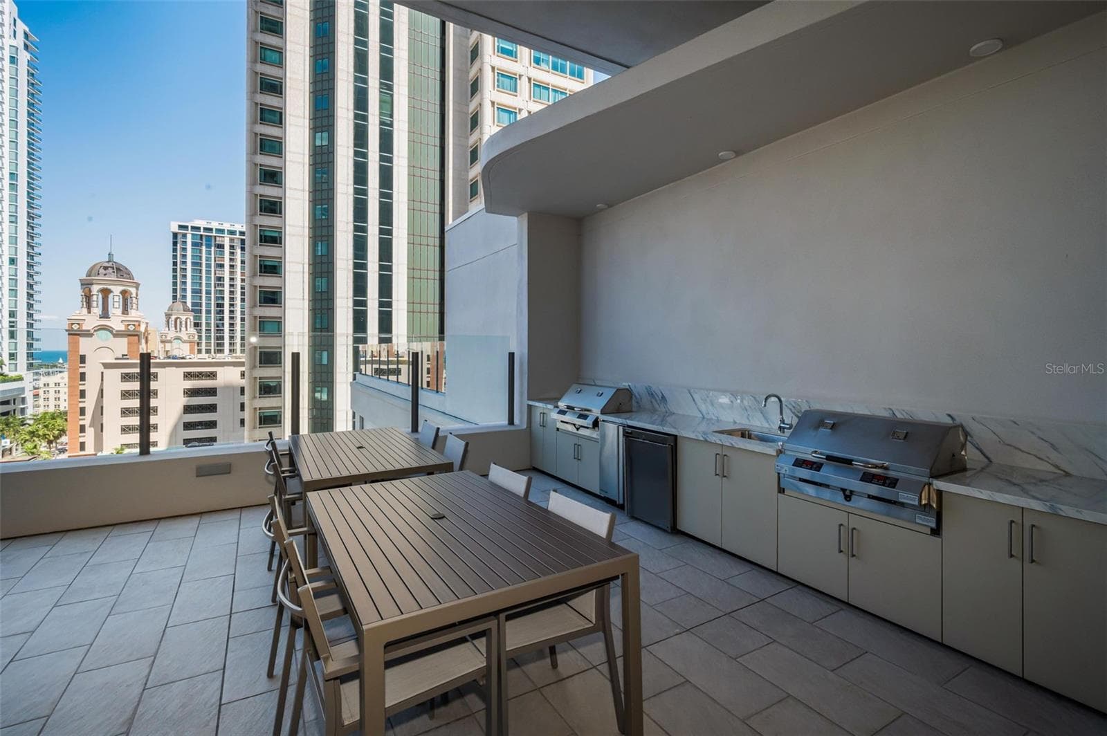 Condominium at 275 1ST AVE S #3503, ST PETERSBURG, photo 33 of 56