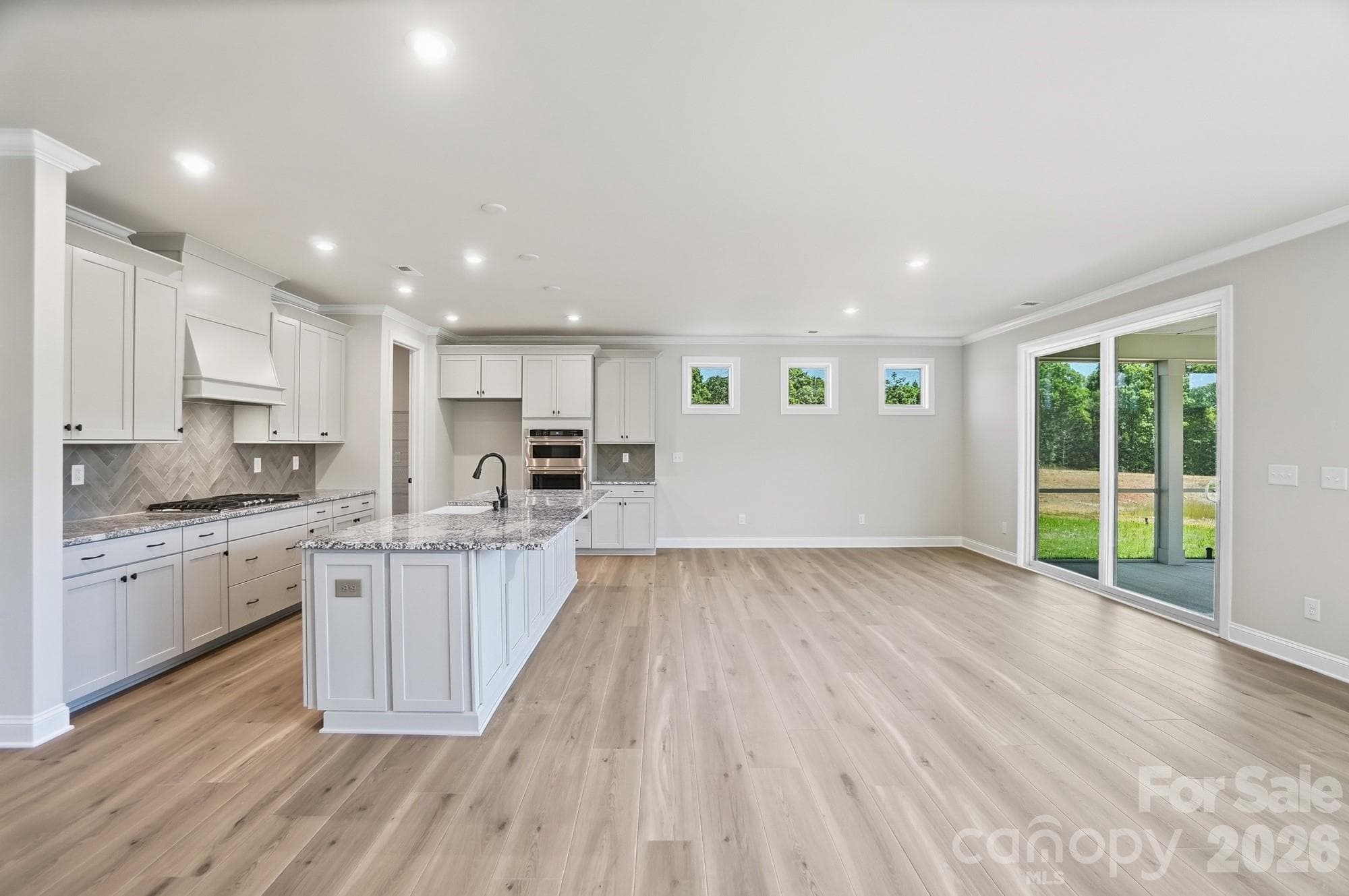 Kitchen/Dining - Monroe