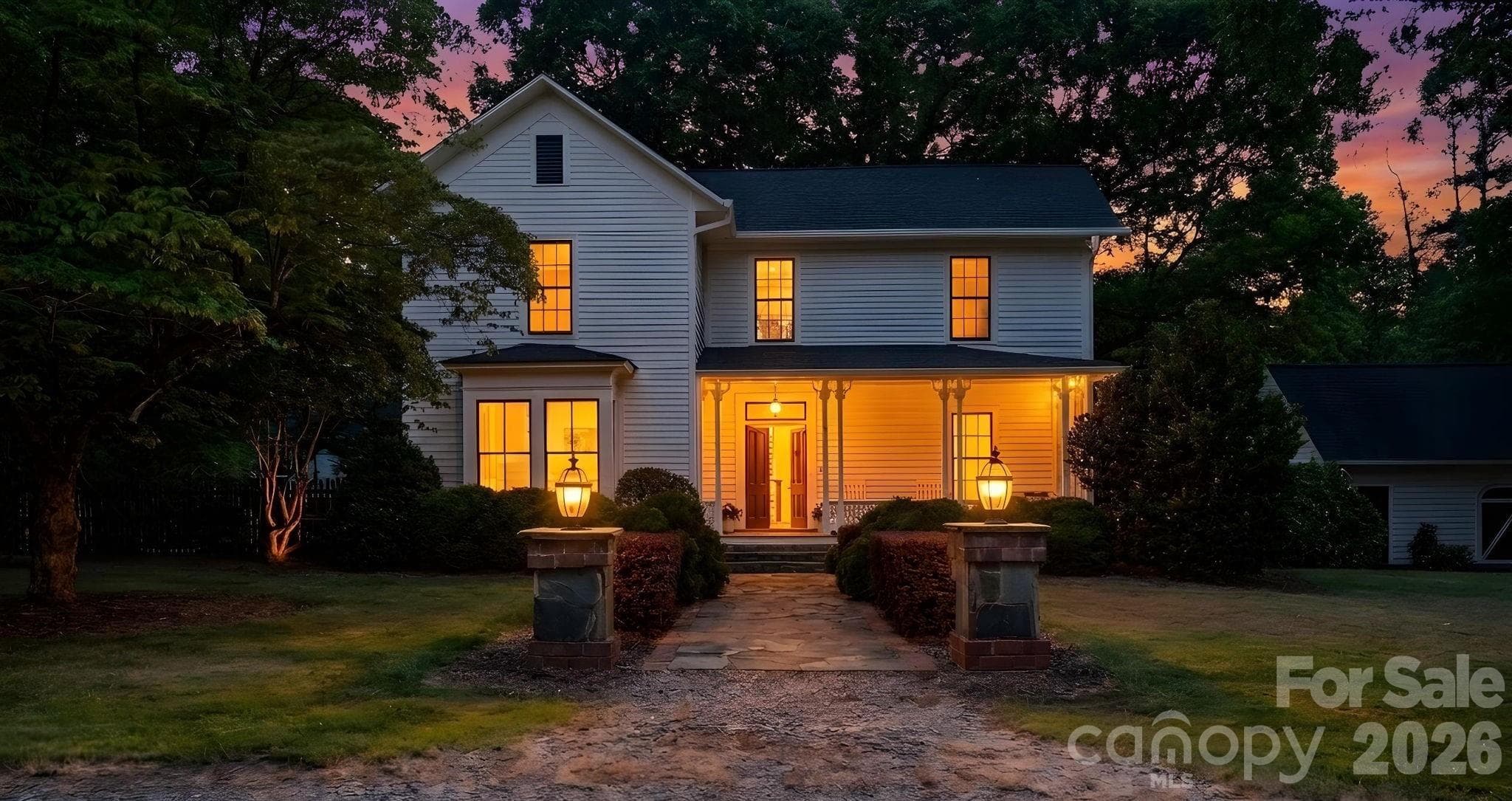 Built in 1883, yet restored and renovated along the way is a true Vernacular 2-story Victorian Farmhouse - Huntersville