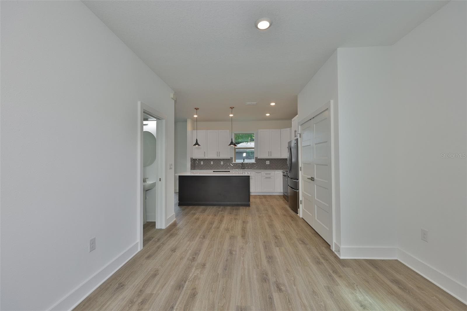 Single Family Residence at 4171 56TH AVE N, ST PETERSBURG, photo 3 of 32