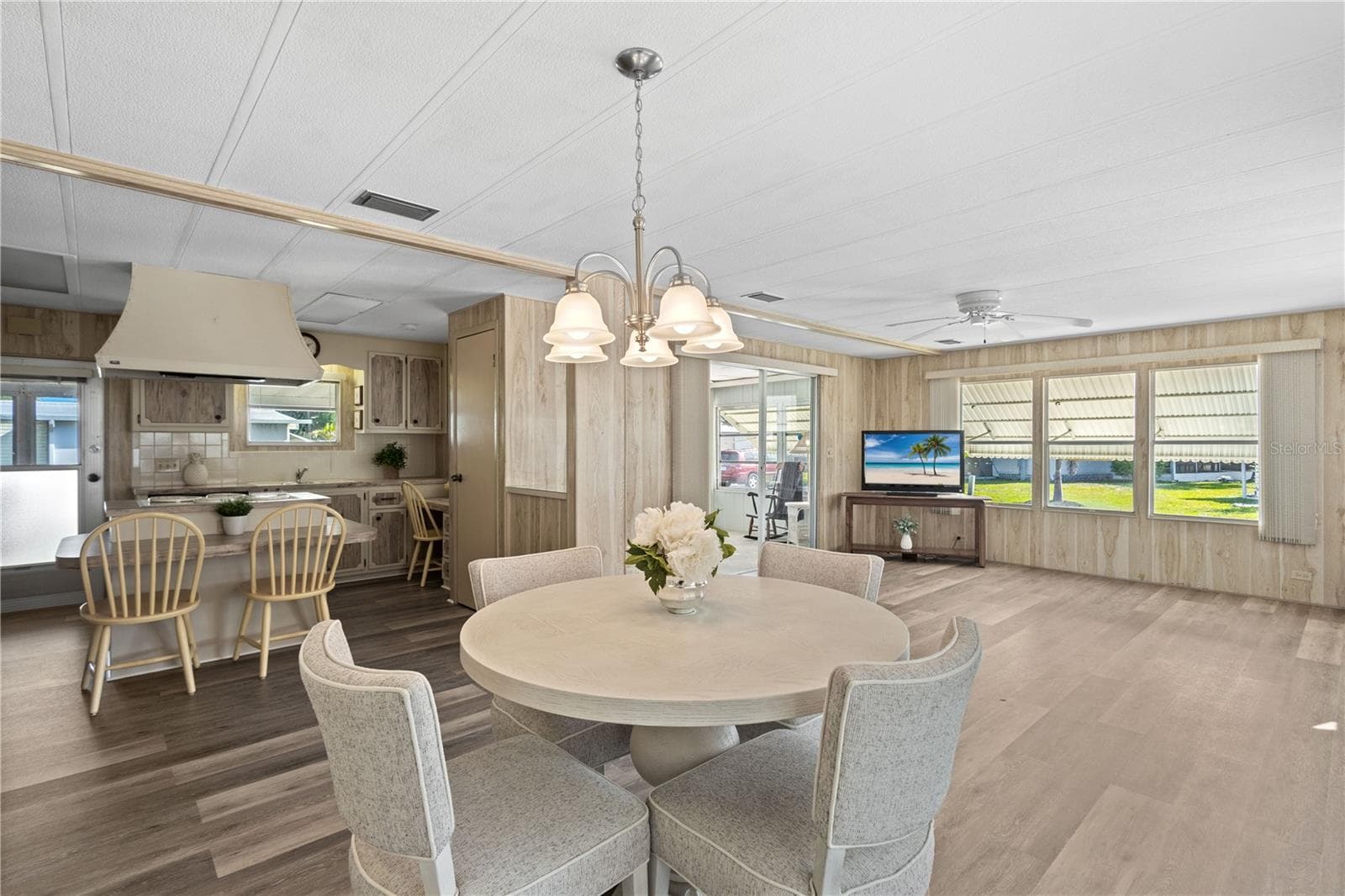Manufactured Home at 320 TROPIC DR, OSPREY, photo 9 of 37