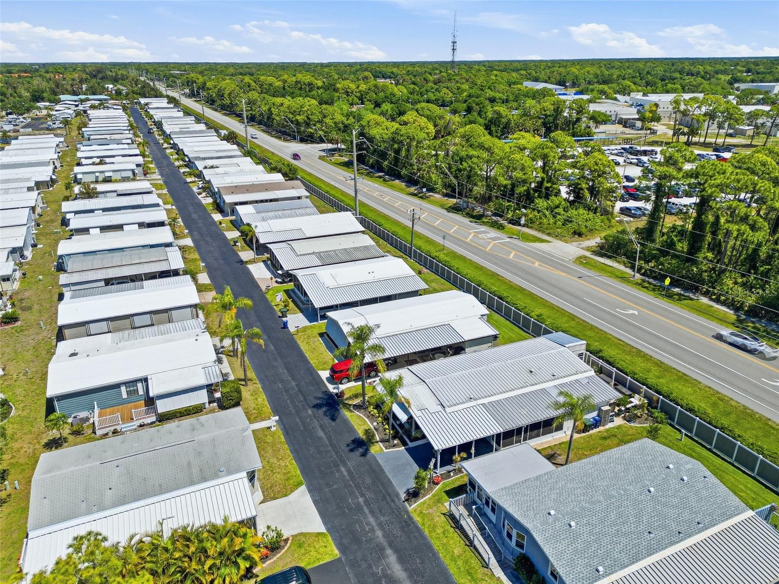 Manufactured Home at 320 TROPIC DR, OSPREY, photo 32 of 37