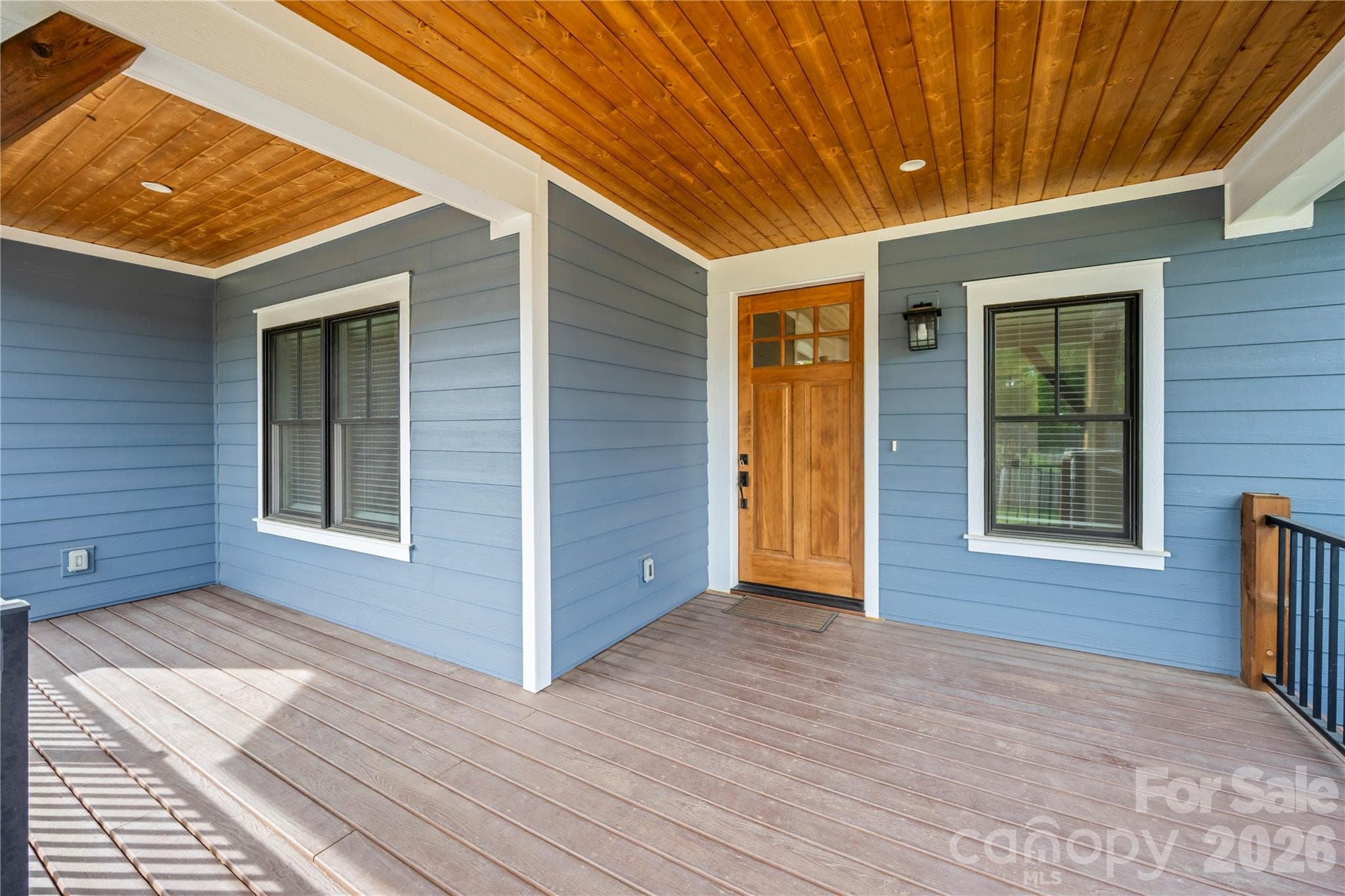 Welcome to 67 Starwood Valley and it's beautiful covered front porch! - Arden