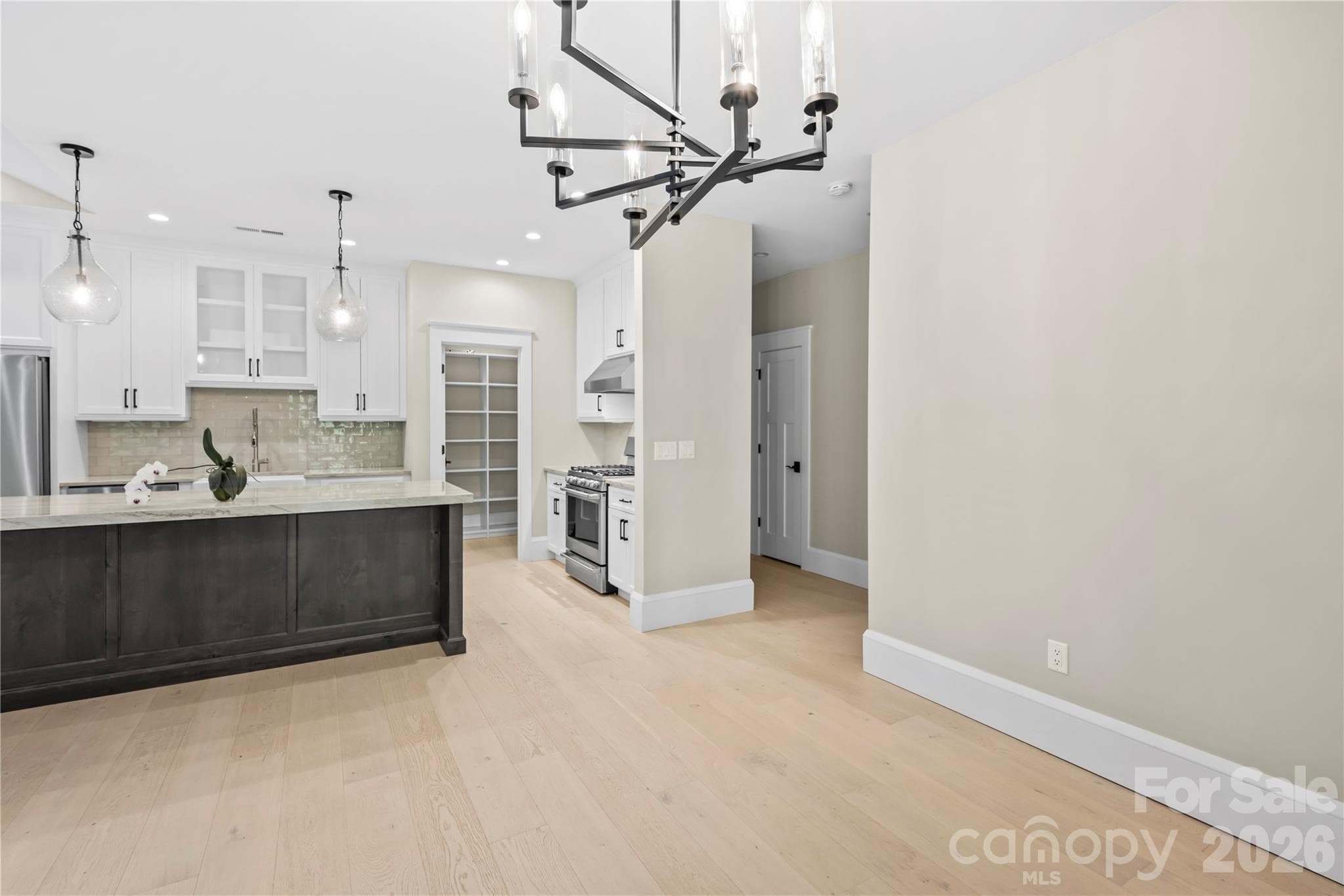 Single Family Residence at 67 Starwood Valley Trail, Arden, photo 9 of 38