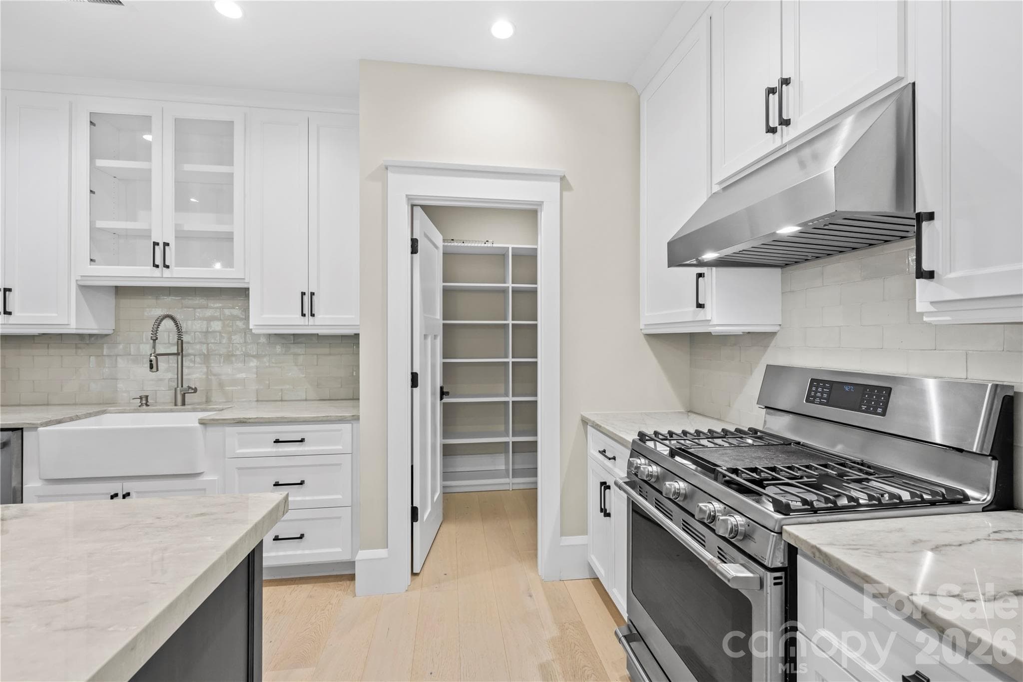 Single Family Residence at 67 Starwood Valley Trail, Arden, photo 11 of 38