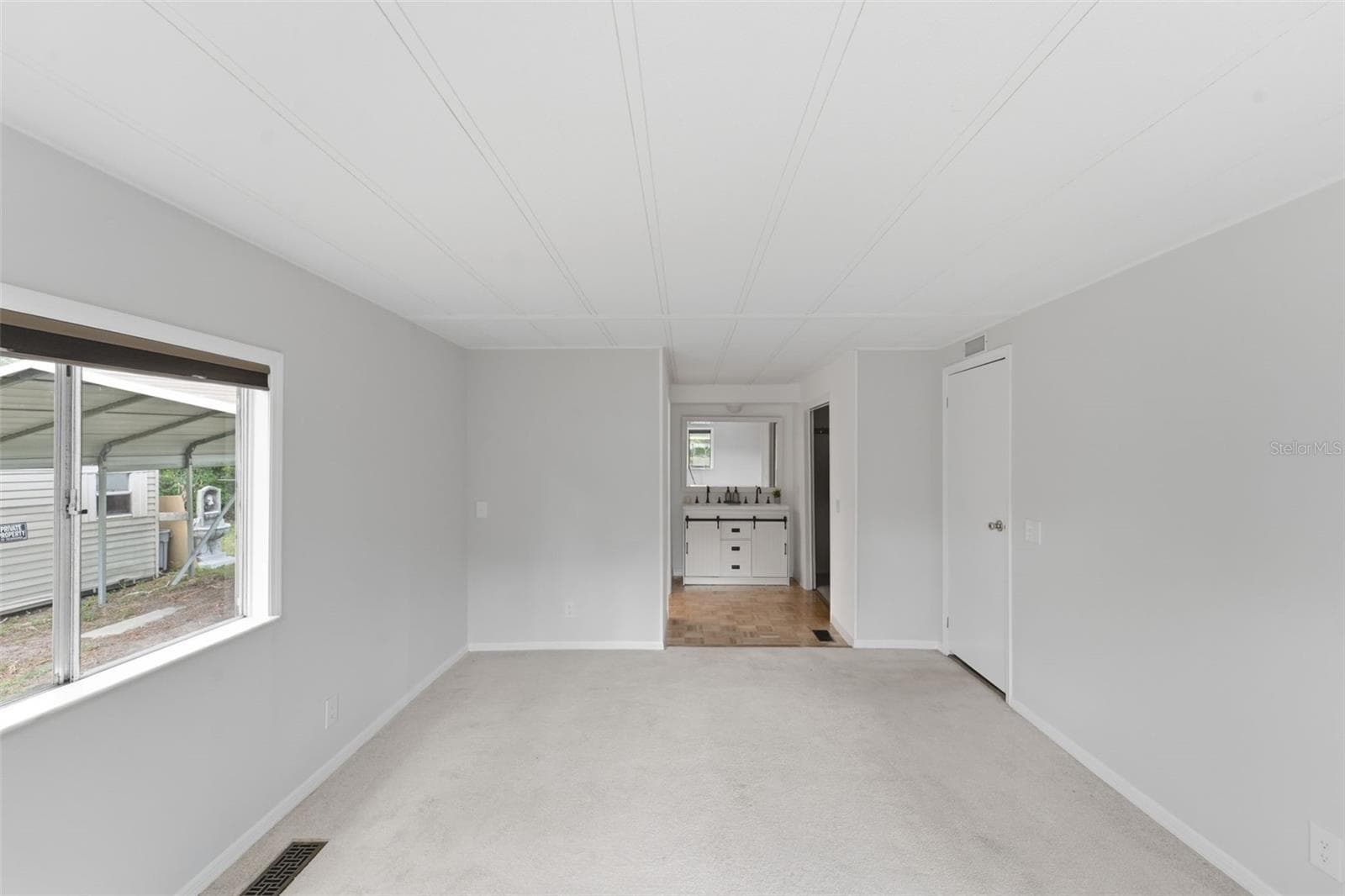 Mobile Home at 4128 WOODLAND CIR, DELAND, photo 20 of 40